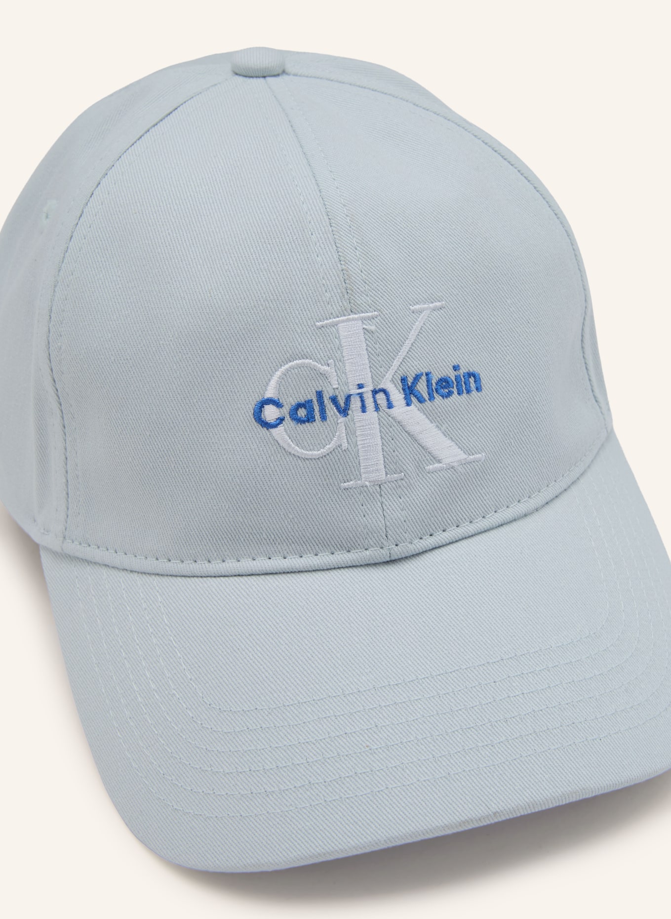 Calvin Klein casquette: BLEU GRIS