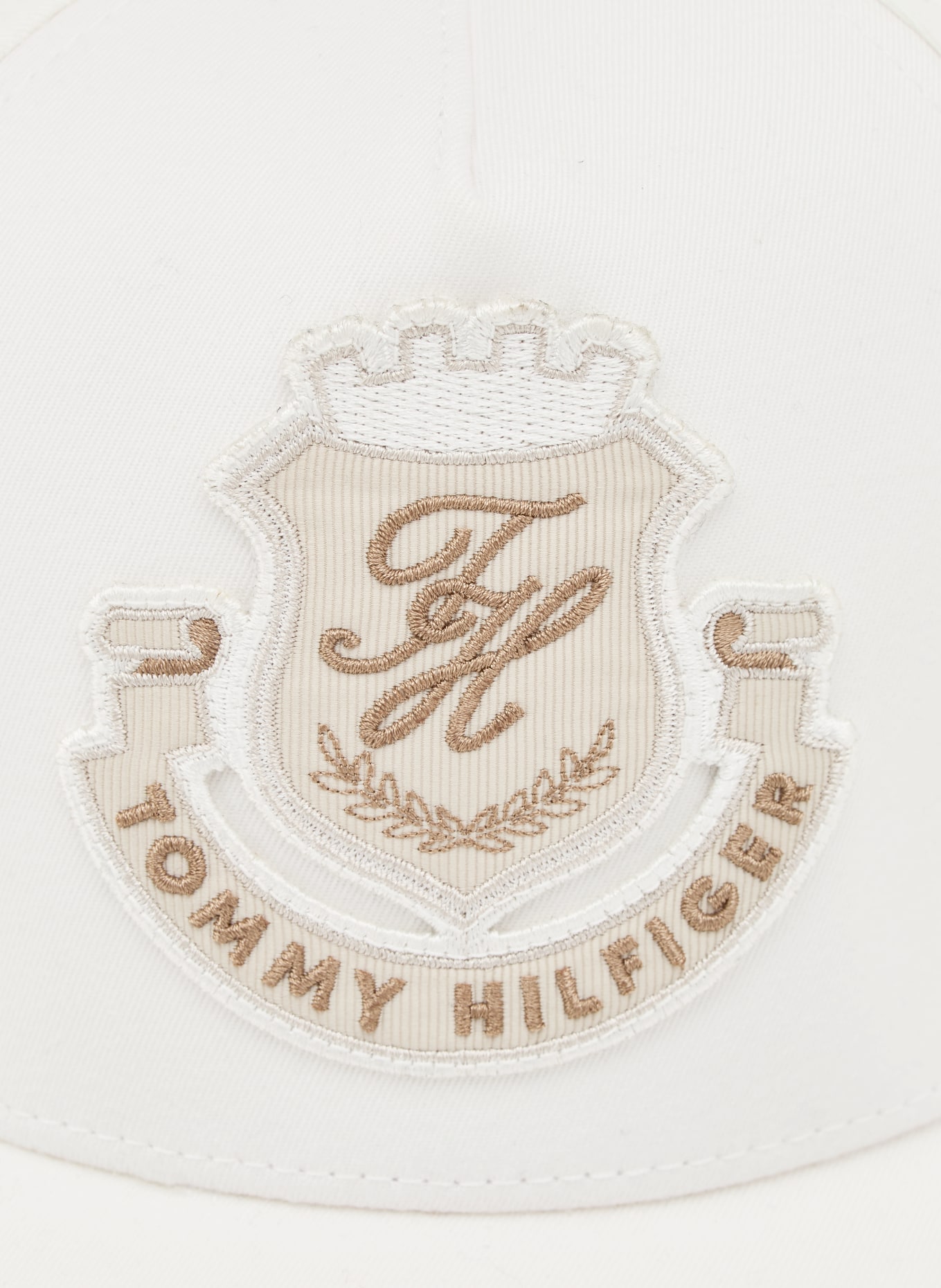 TOMMY HILFIGER Cap: WHITE