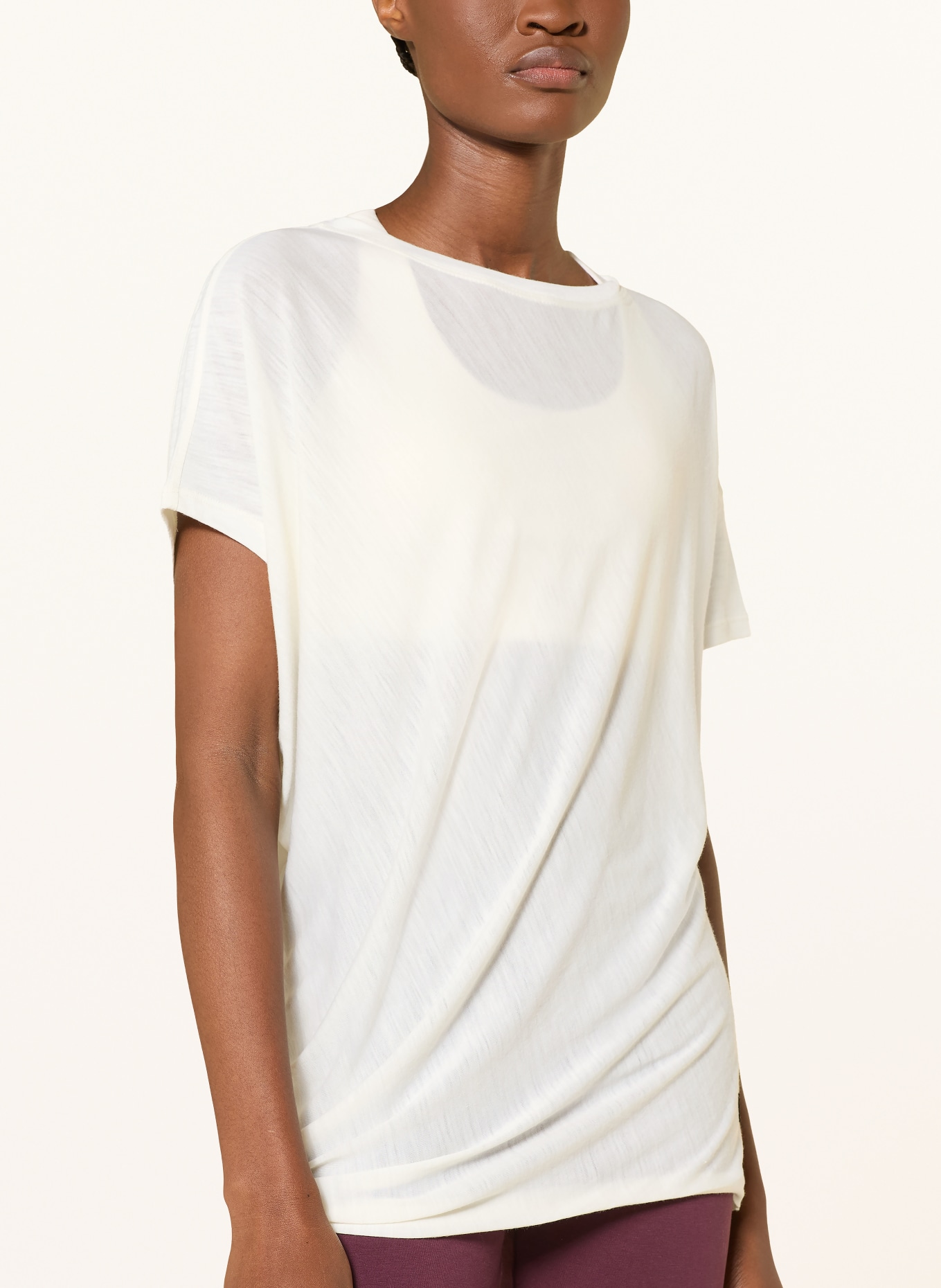 super.natural T-Shirt YOGA LOOSE mit Merinowolle: WEISS