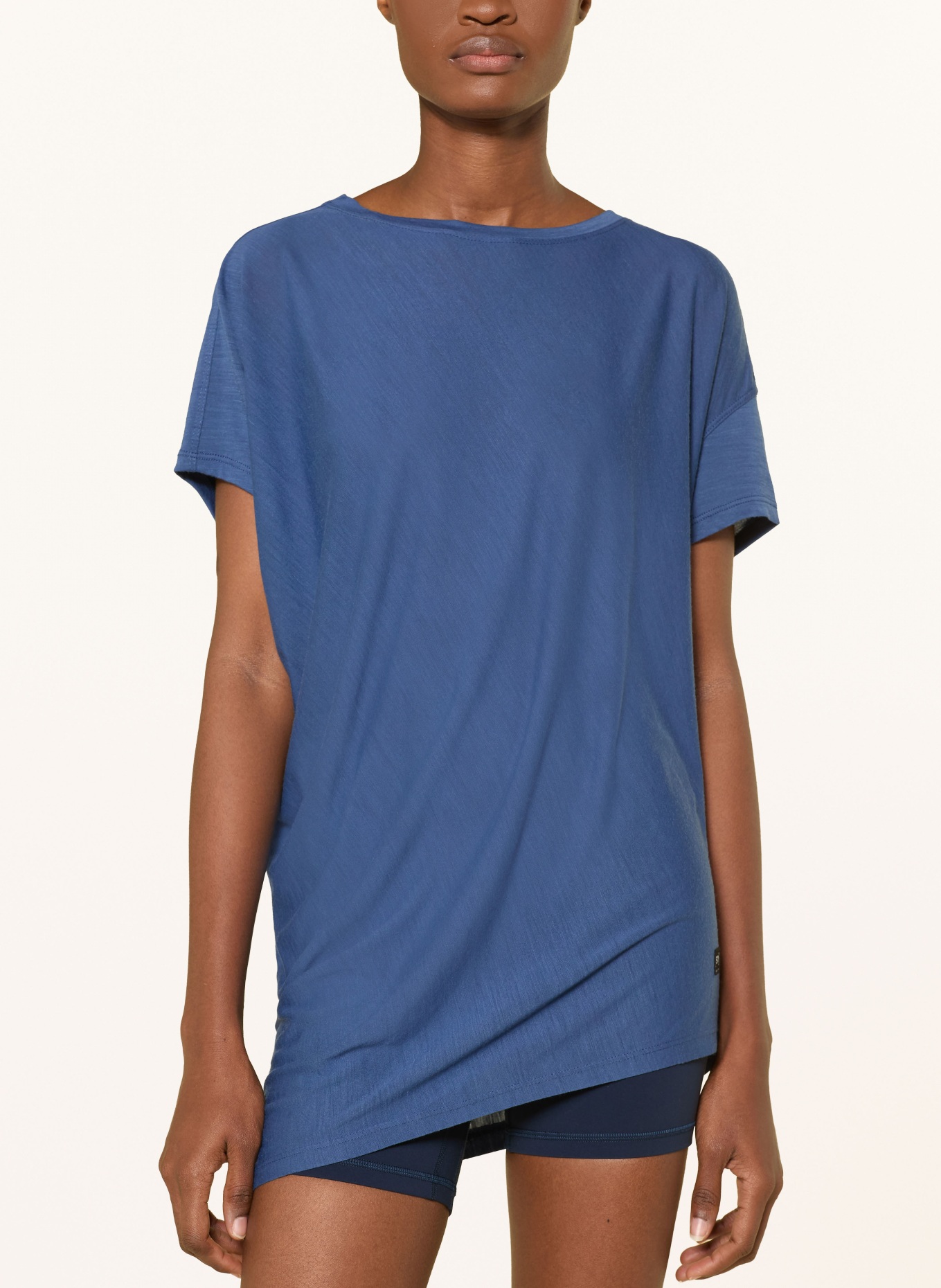 super.natural T-Shirt YOGA LOOSE mit Merinowolle: BLAU