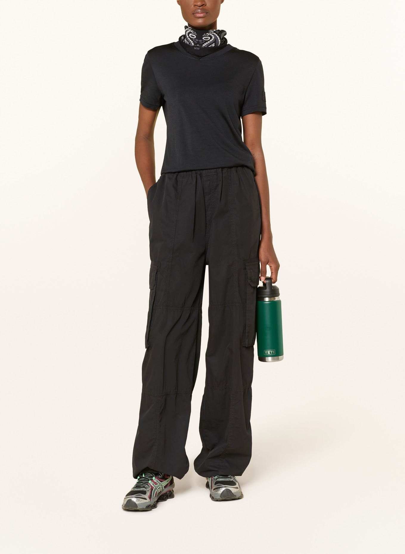 super.natural T-Shirt CASUAL RIB: SCHWARZ