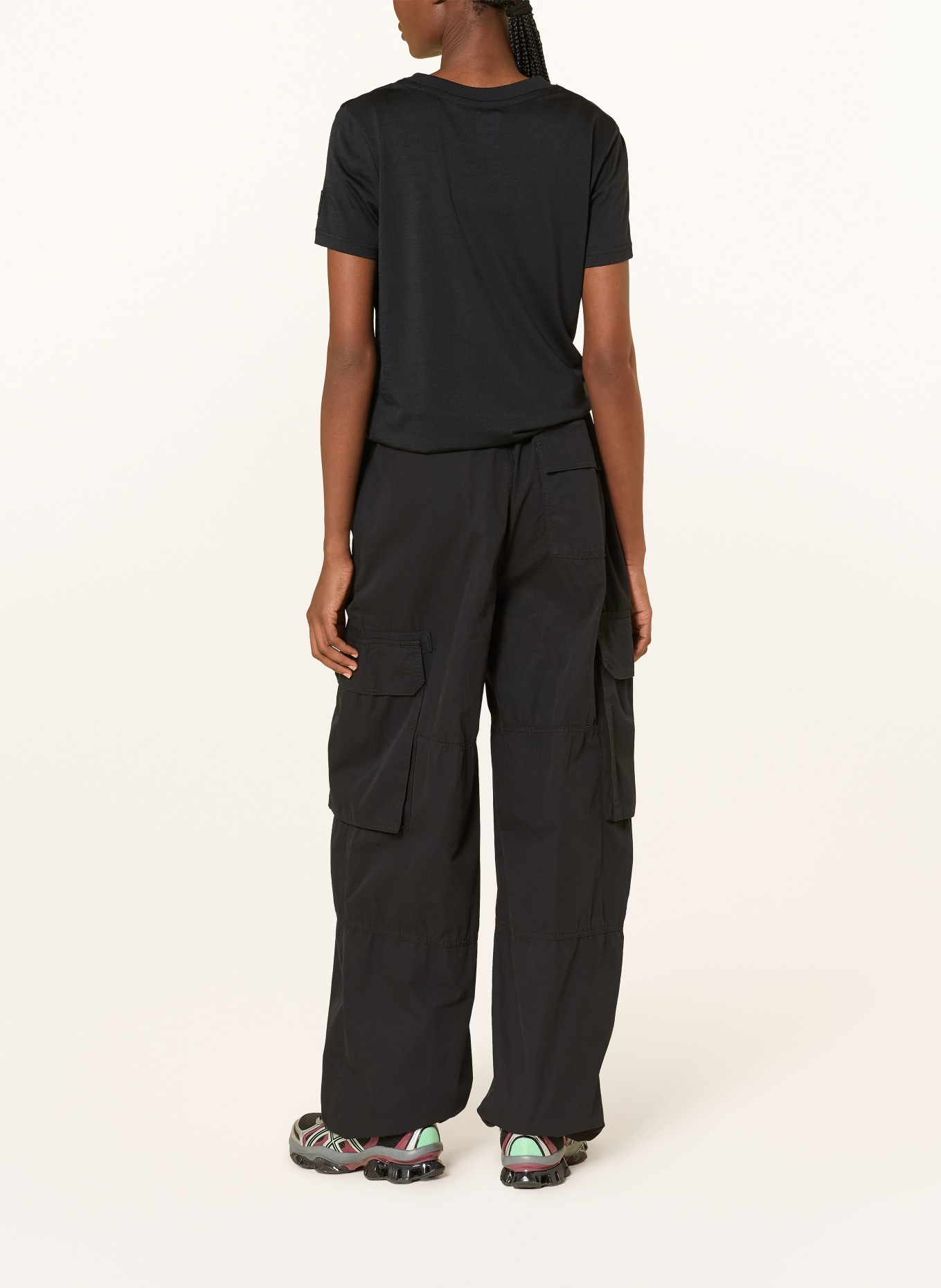 super.natural T-Shirt CASUAL RIB: SCHWARZ