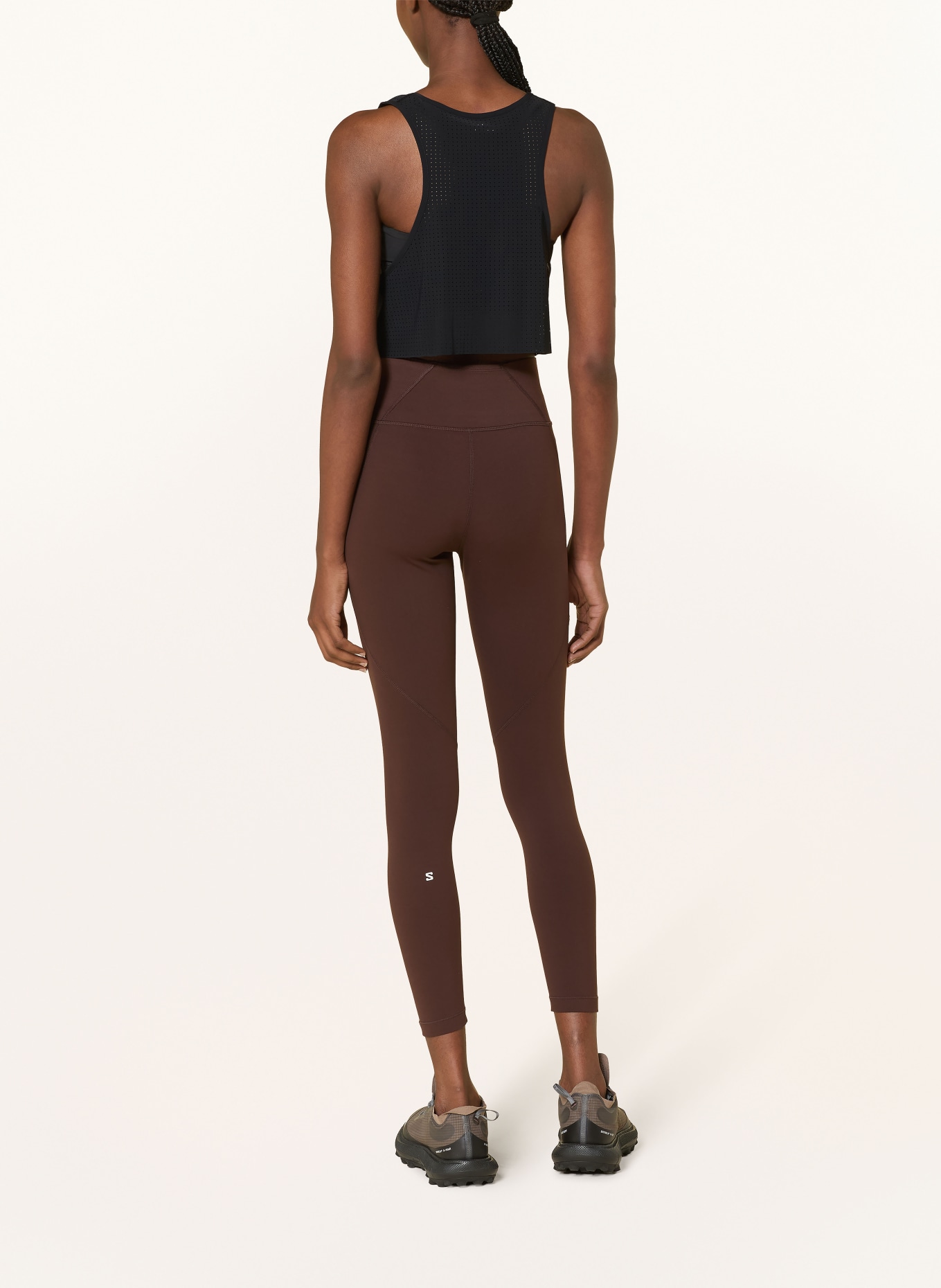 SATISFY Lauftop SPACE-O CROPPED: SCHWARZ