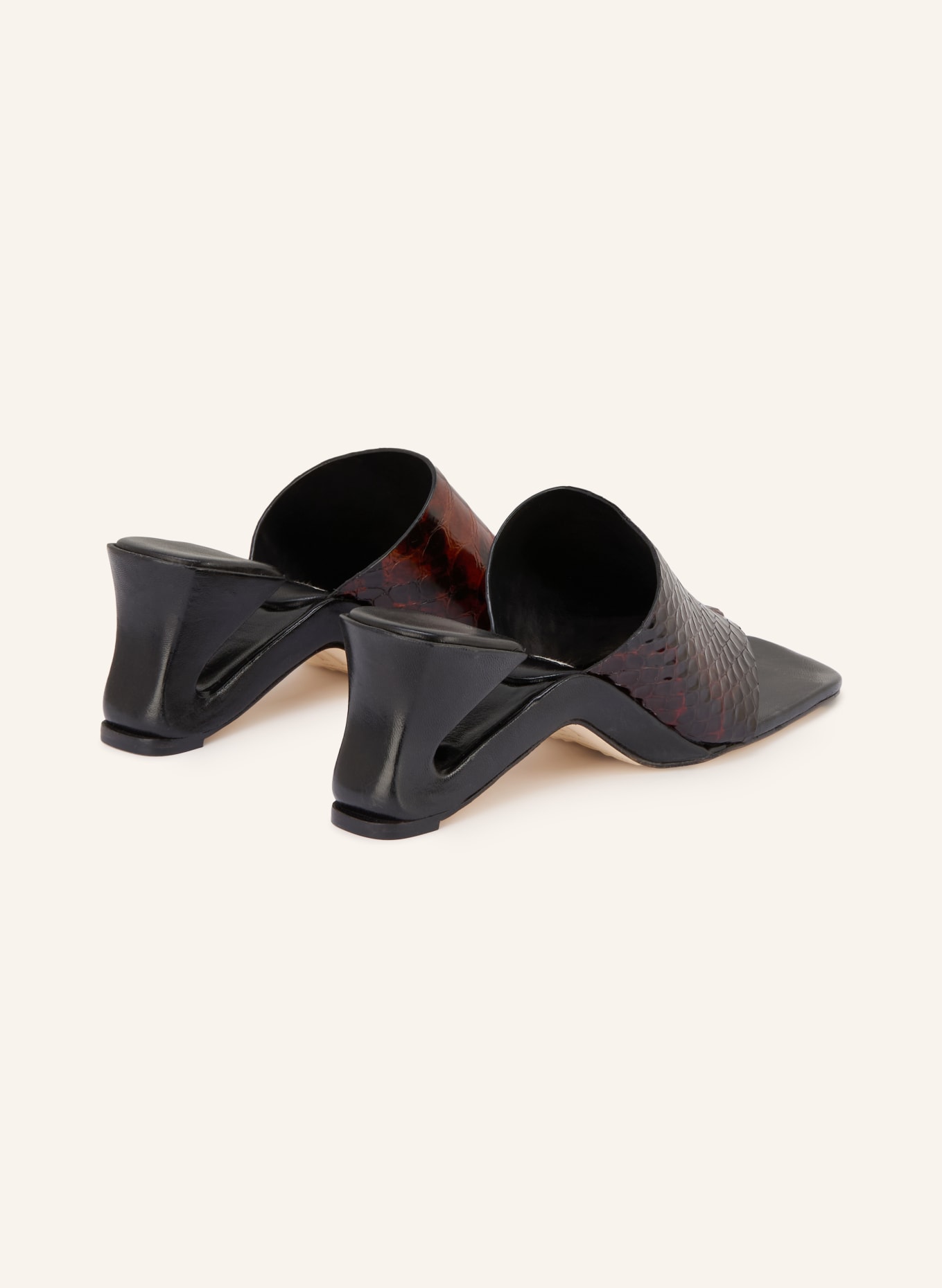MIISTA GAELLE toe separators: BROWN / BLACK