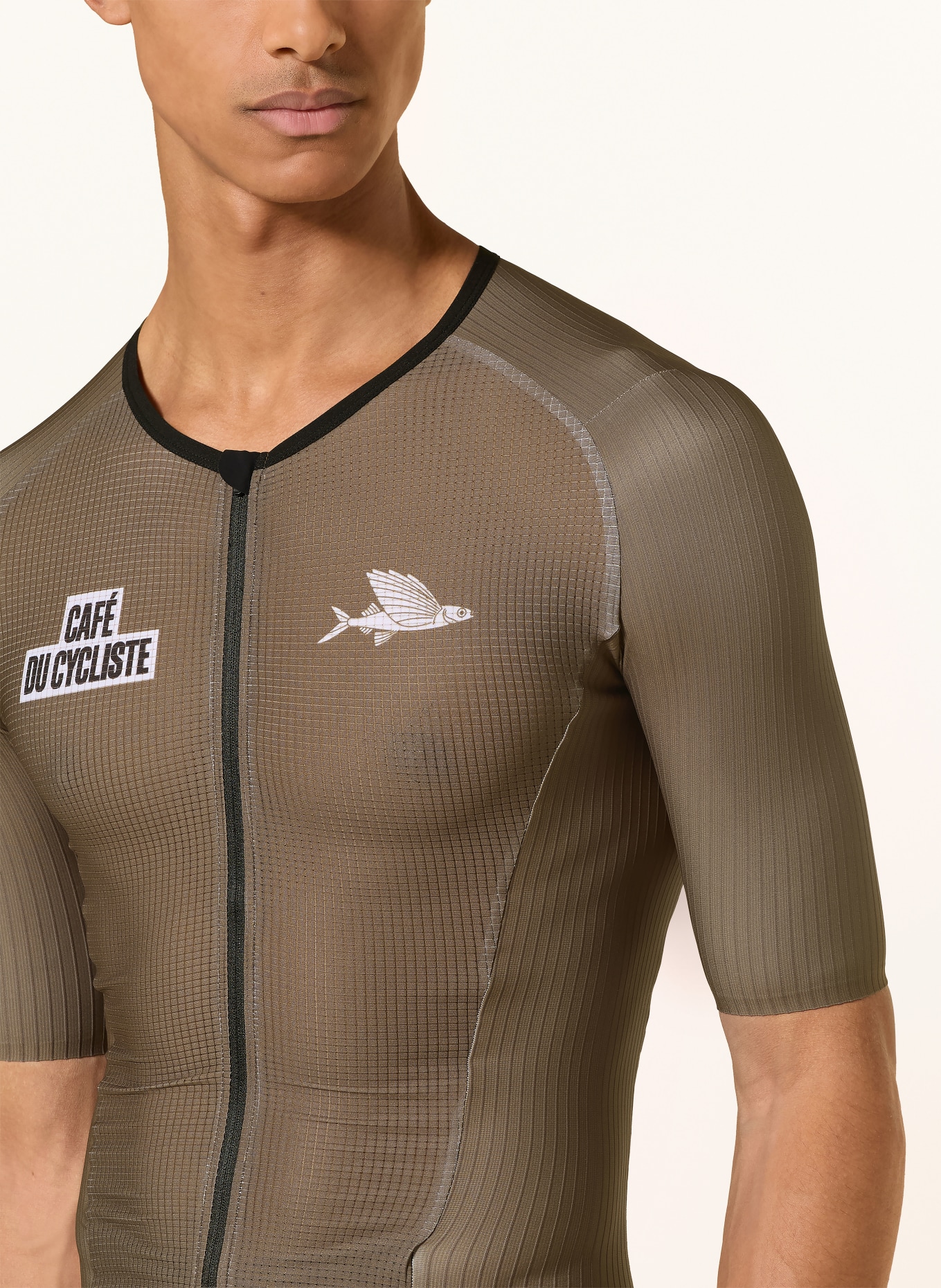 CAFÉ DU CYCLISTE Speedsuit CERISE med vadderad insats: KHAKI / SVART