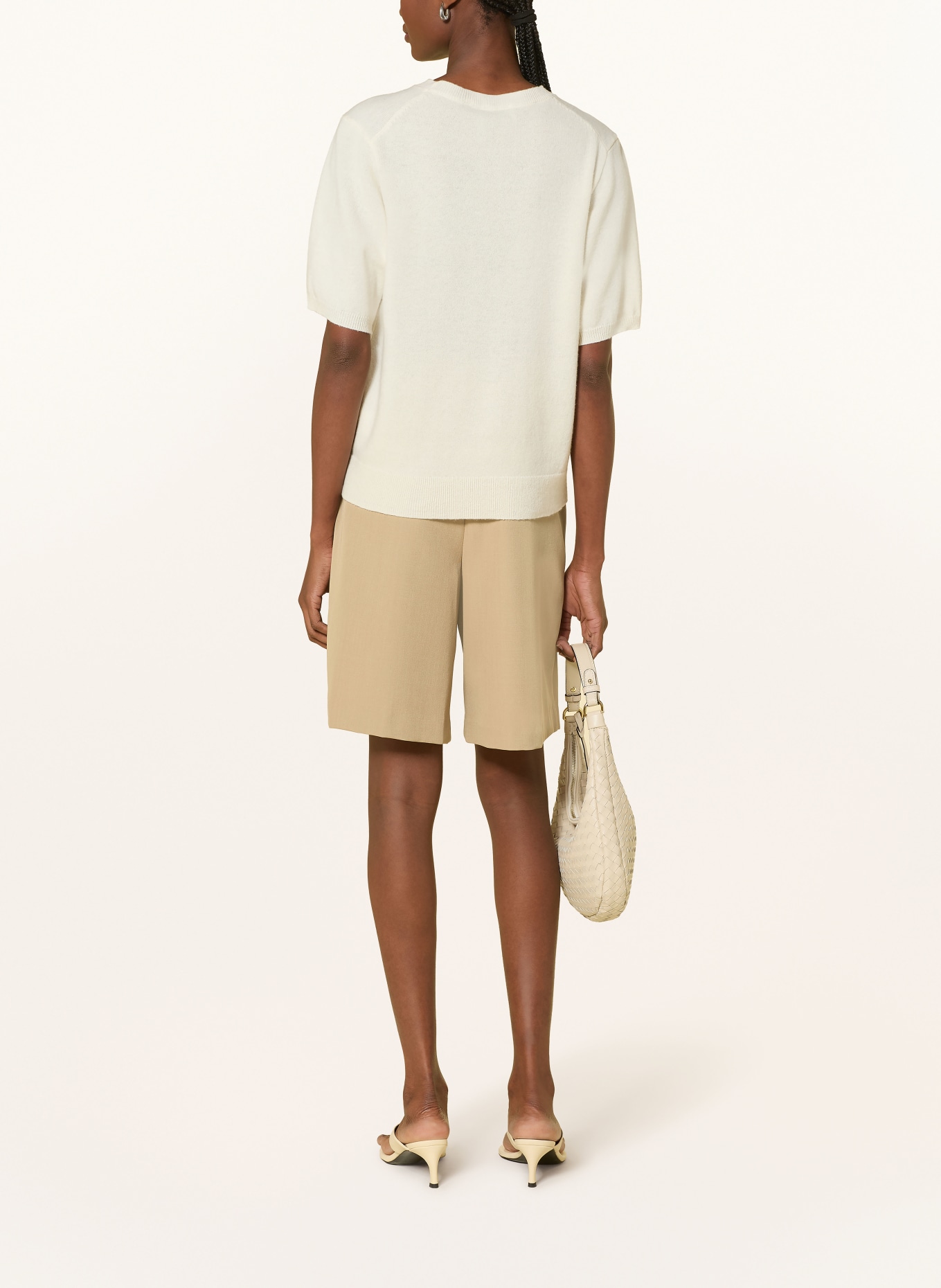 Y.A.S. Shorts: BEIGE