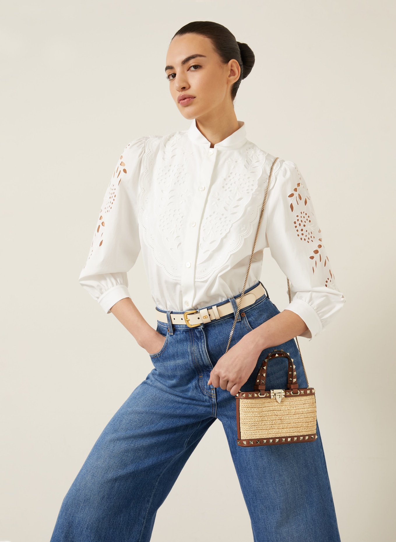 VALENTINO GARAVANI Handtasche ROCKSTUD MINI mit Nieten: BEIGE / GOLD / BRAUN