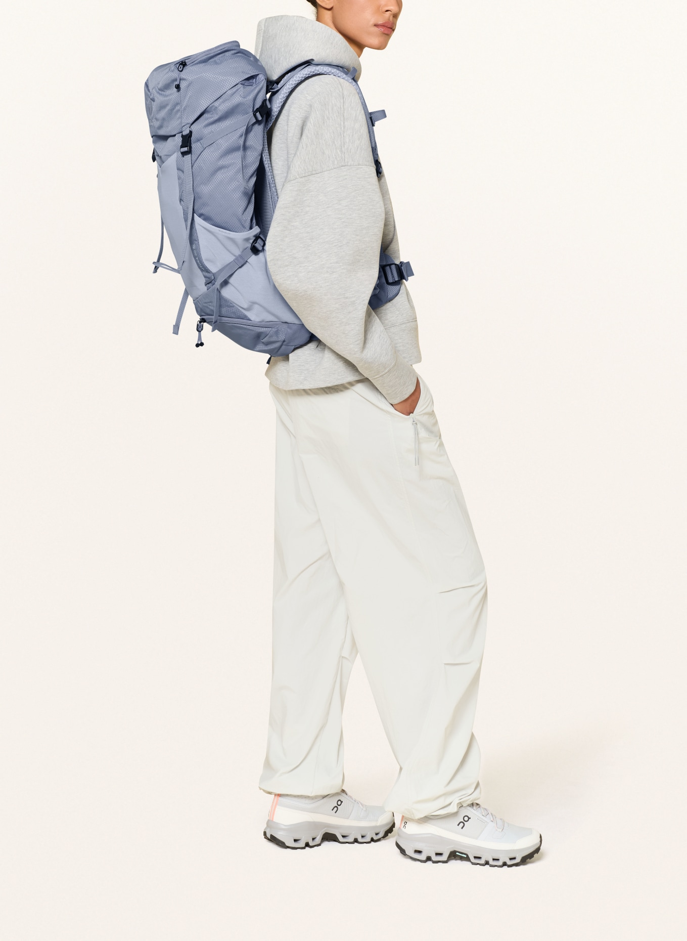 deuter Batoh FUTURA 30 SL: MODRÁ / TMAVĚ MODRÁ