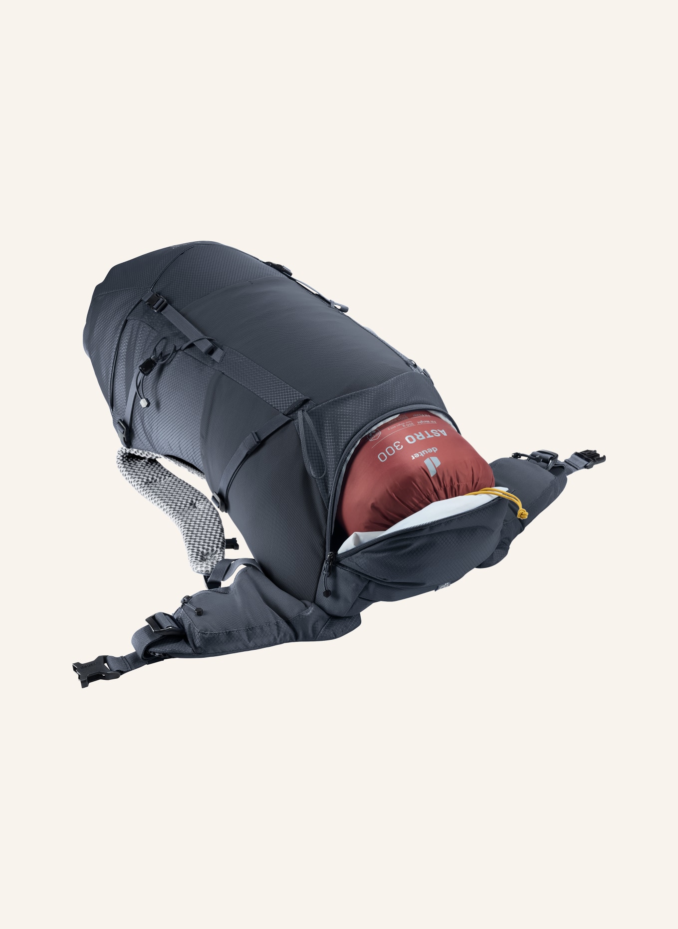 deuter Rucksack FUTURA 32: SCHWARZ