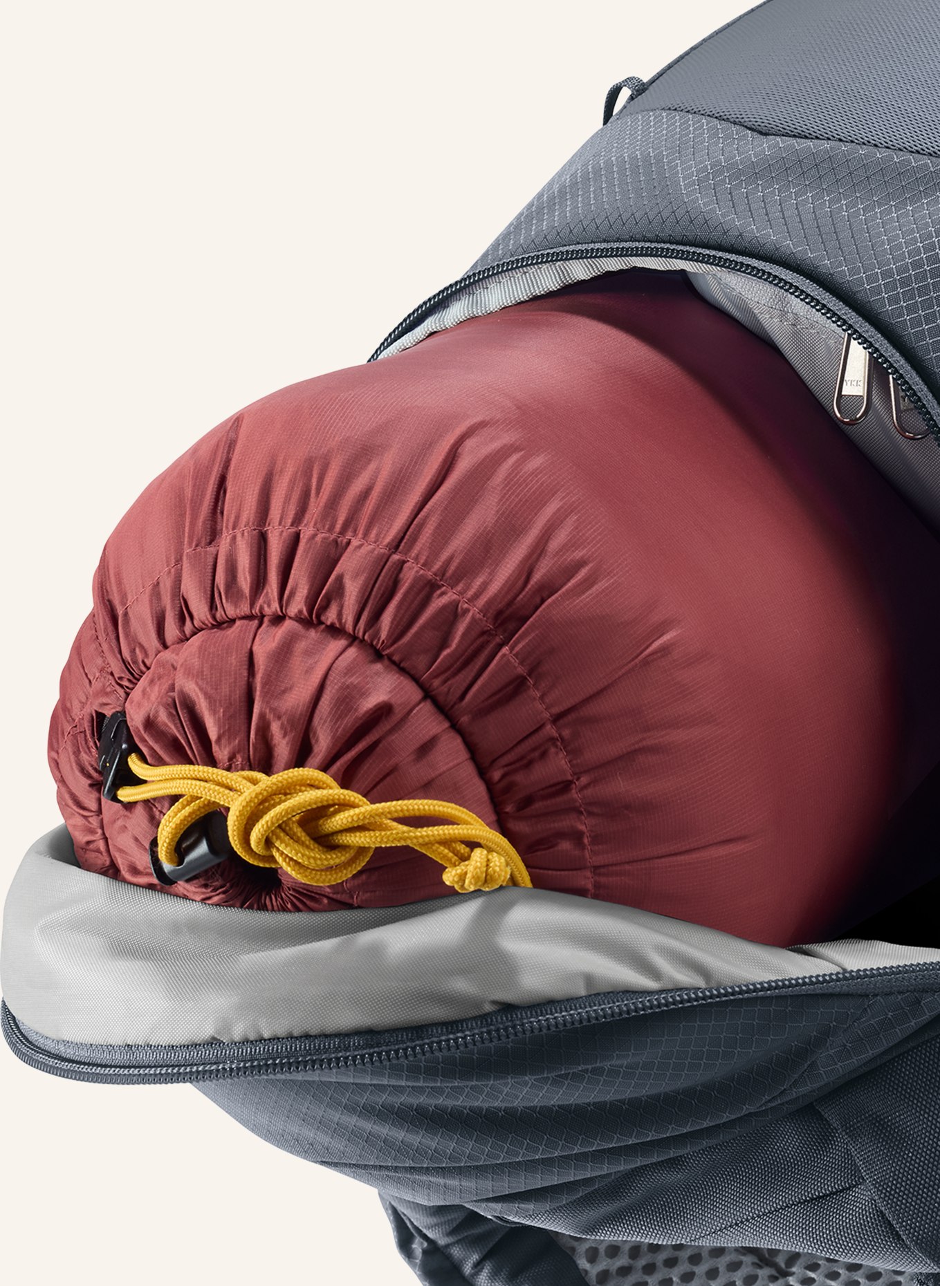 deuter Rucksack FUTURA PRO 34 SL: SCHWARZ