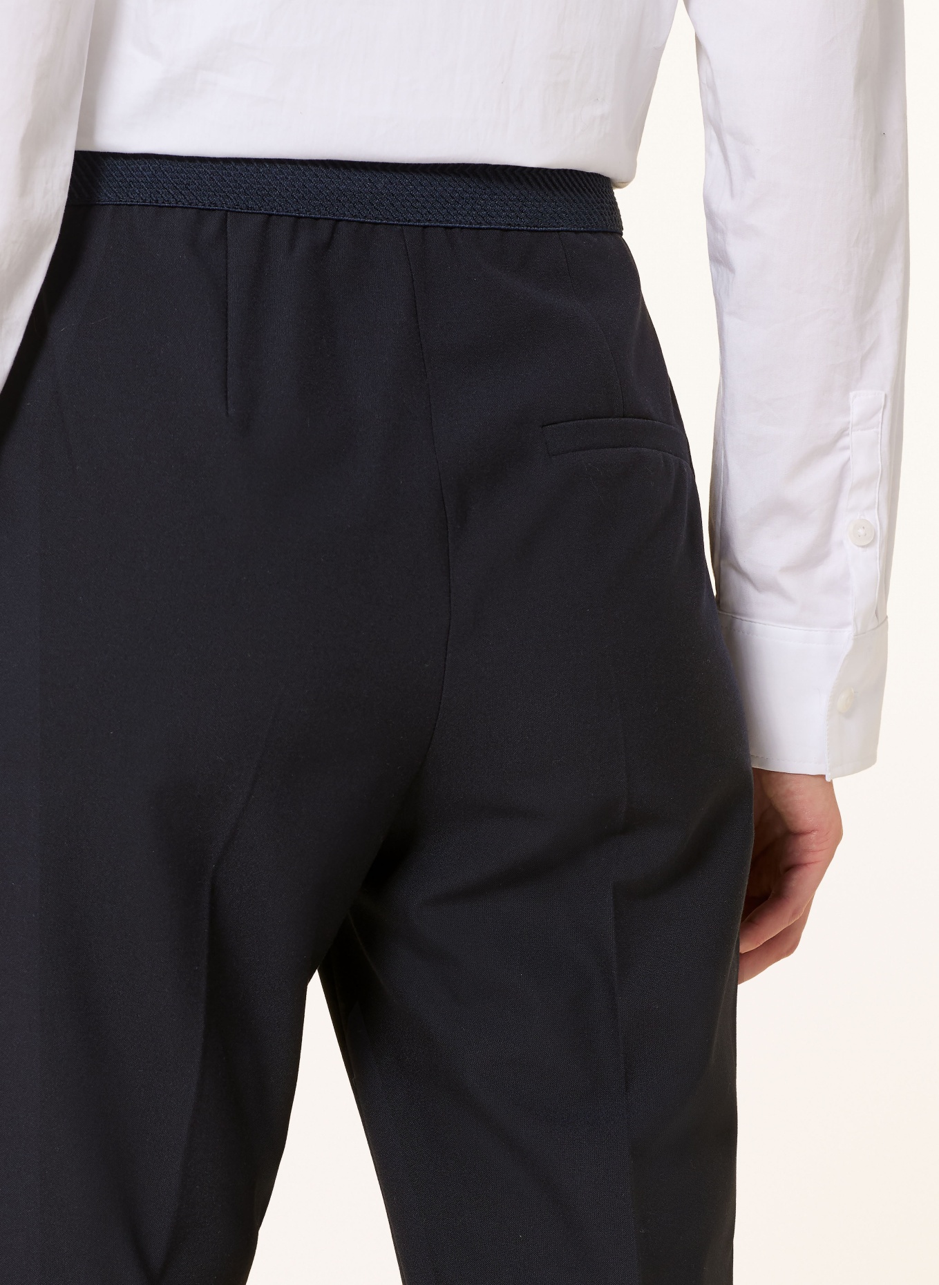 s.Oliver BLACK LABEL kalhoty: TMAVĚ MODRÁ