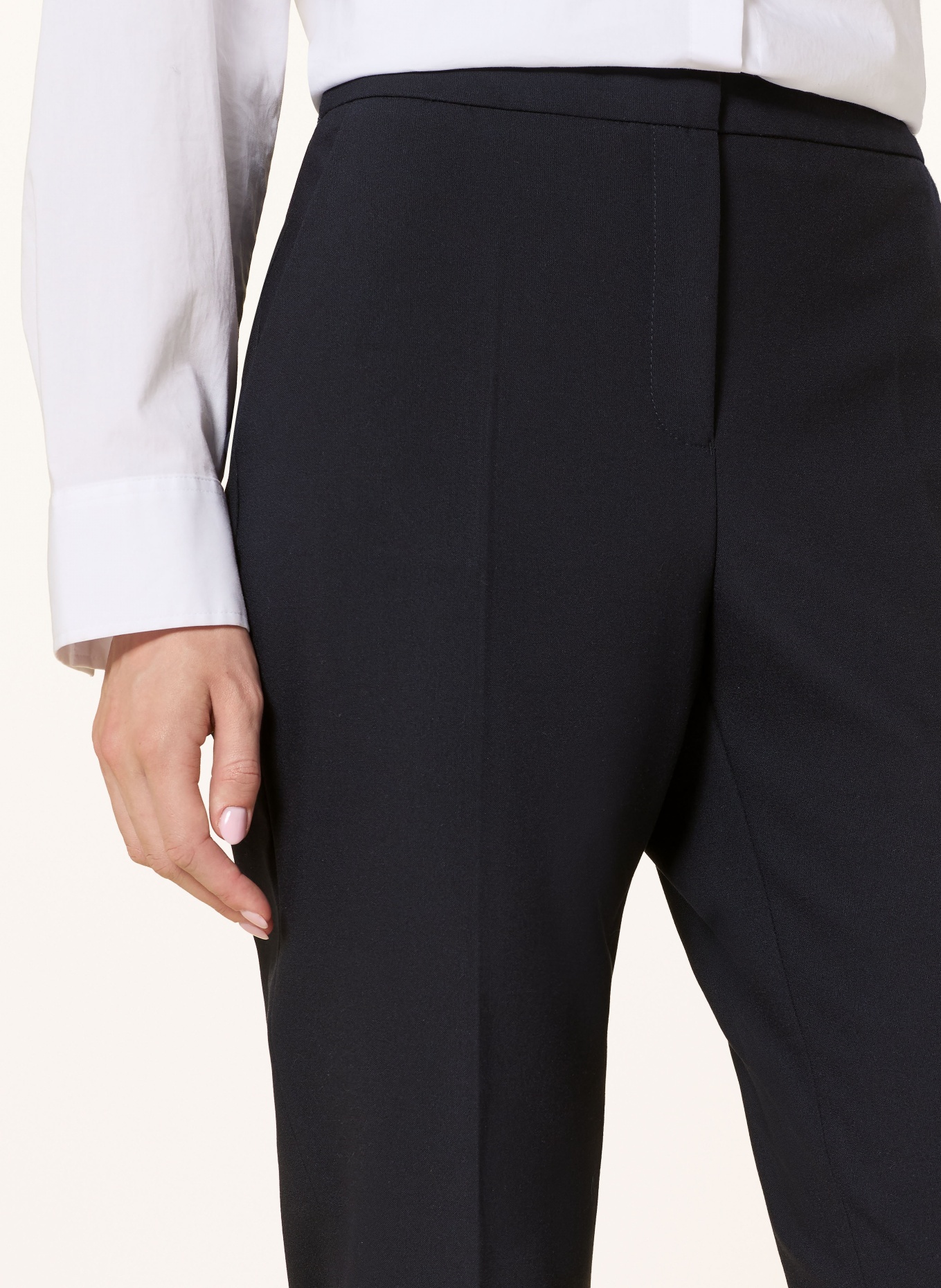 s.Oliver BLACK LABEL kalhoty: TMAVĚ MODRÁ