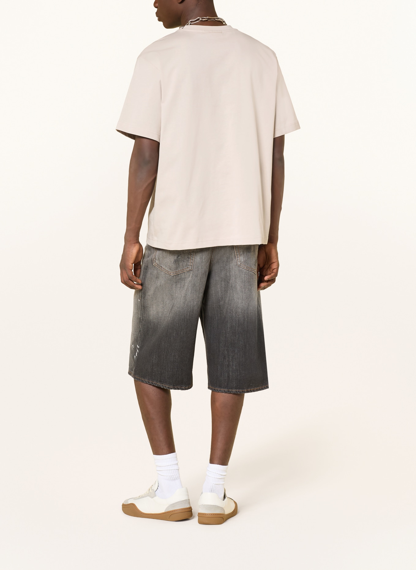 WRSTBHVR T-Shirt CASSIAN: HELLBRAUN