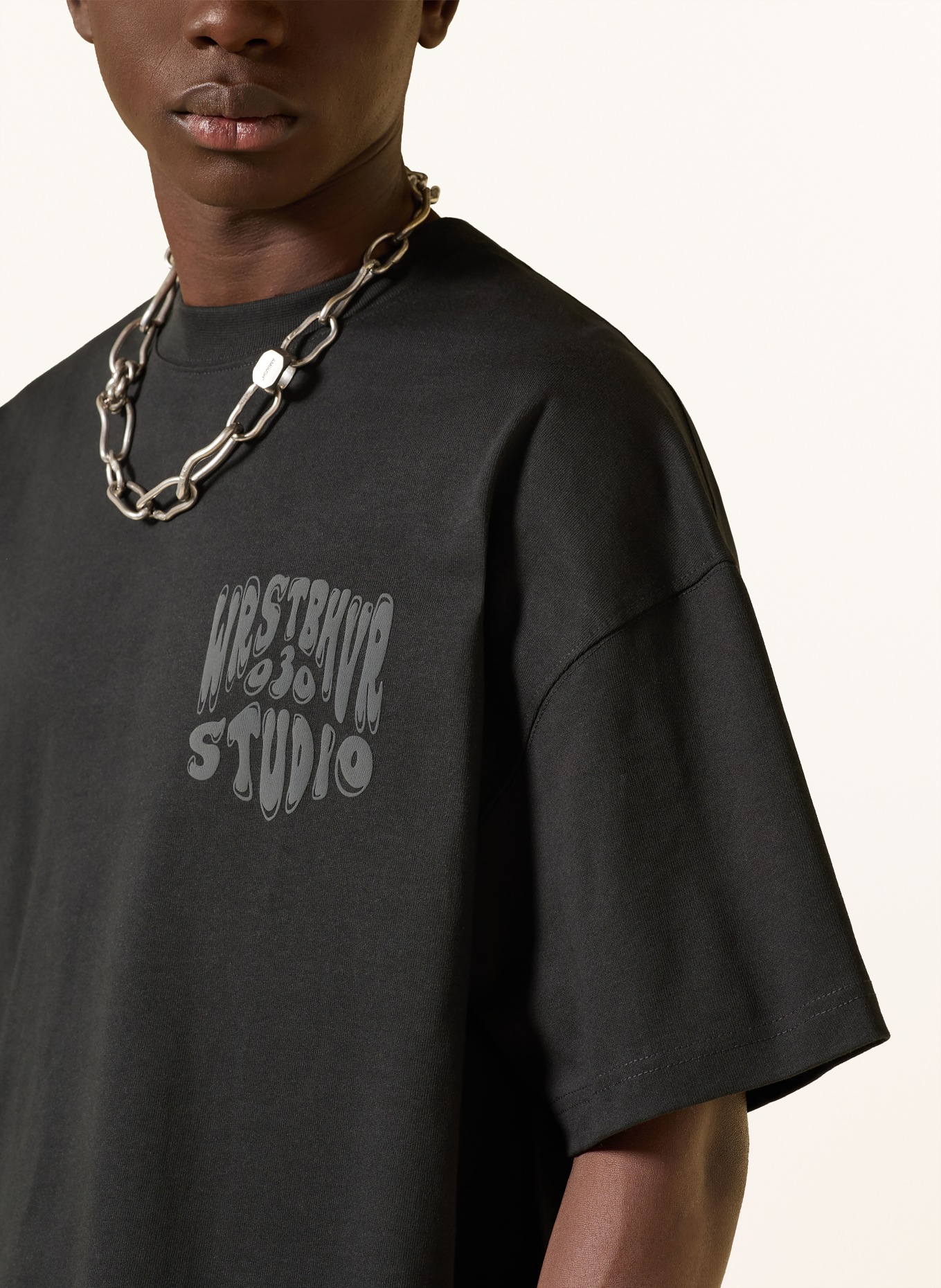 WRSTBHVR Tričko FLYNN: ČERNÁ / ŠEDÁ