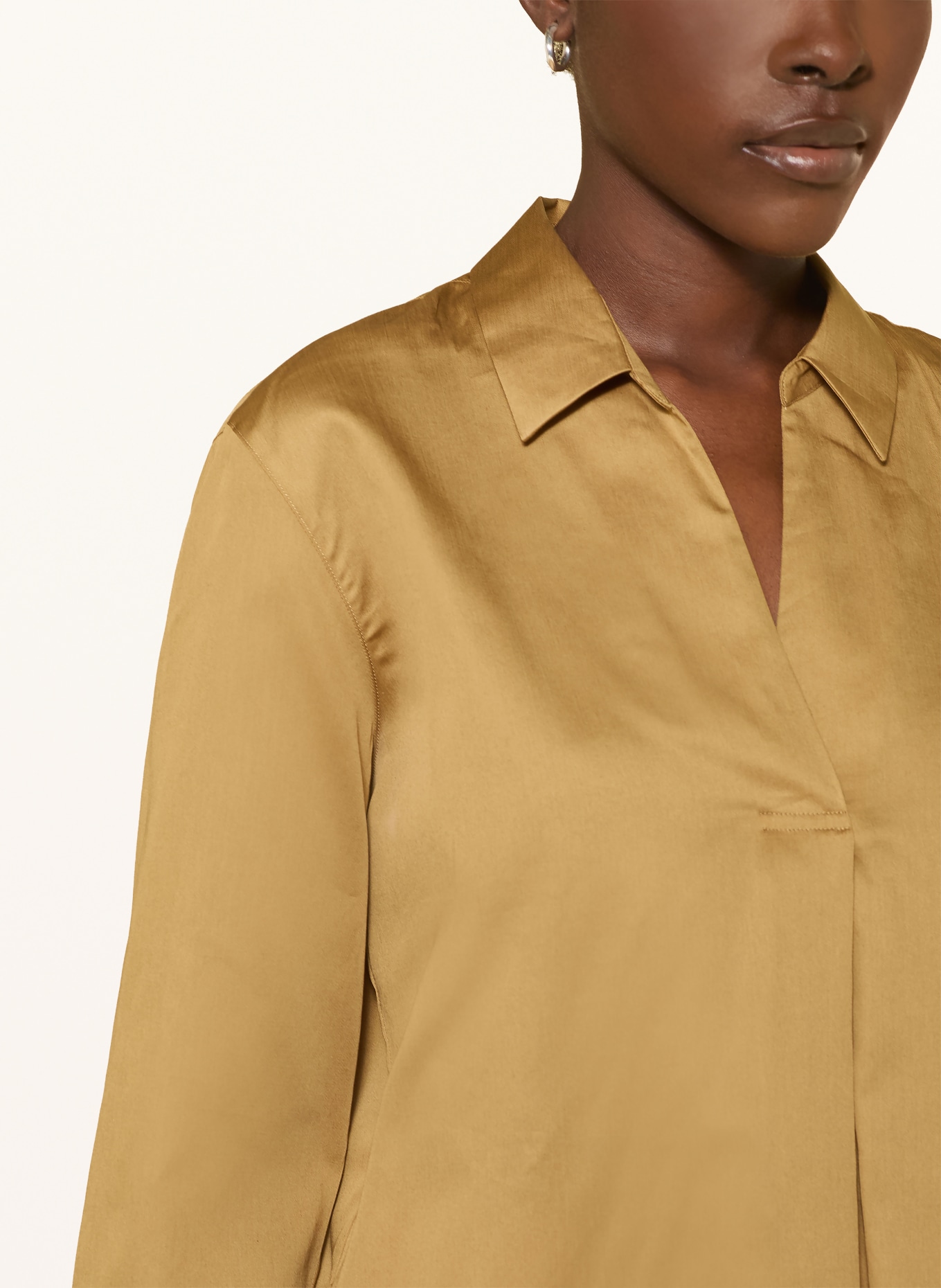 Soluzione Blouse-style shirt with 3/4 sleeves: CAMEL