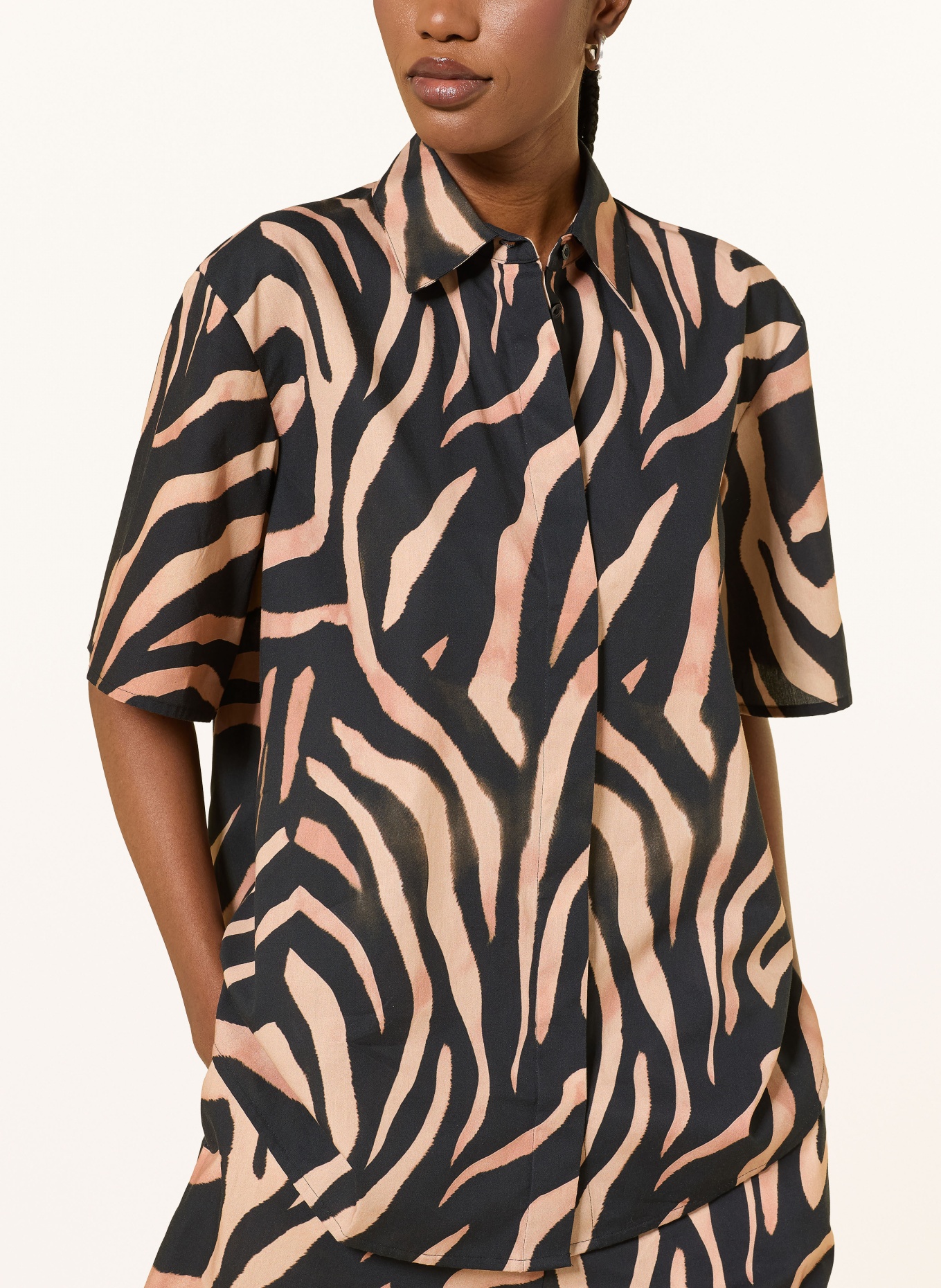 HUGO Hemdbluse CAMULE: SCHWARZ / HELLBRAUN / BEIGE