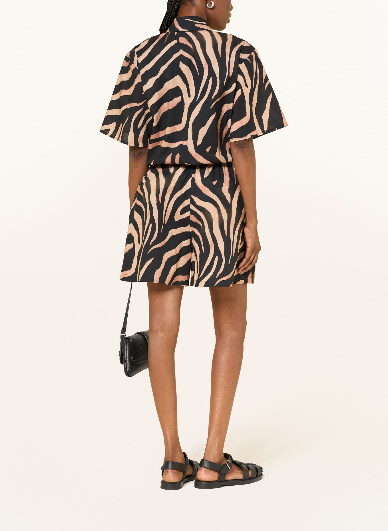 HUGO Shorts HASLALA: SCHWARZ / BRAUN / BEIGE