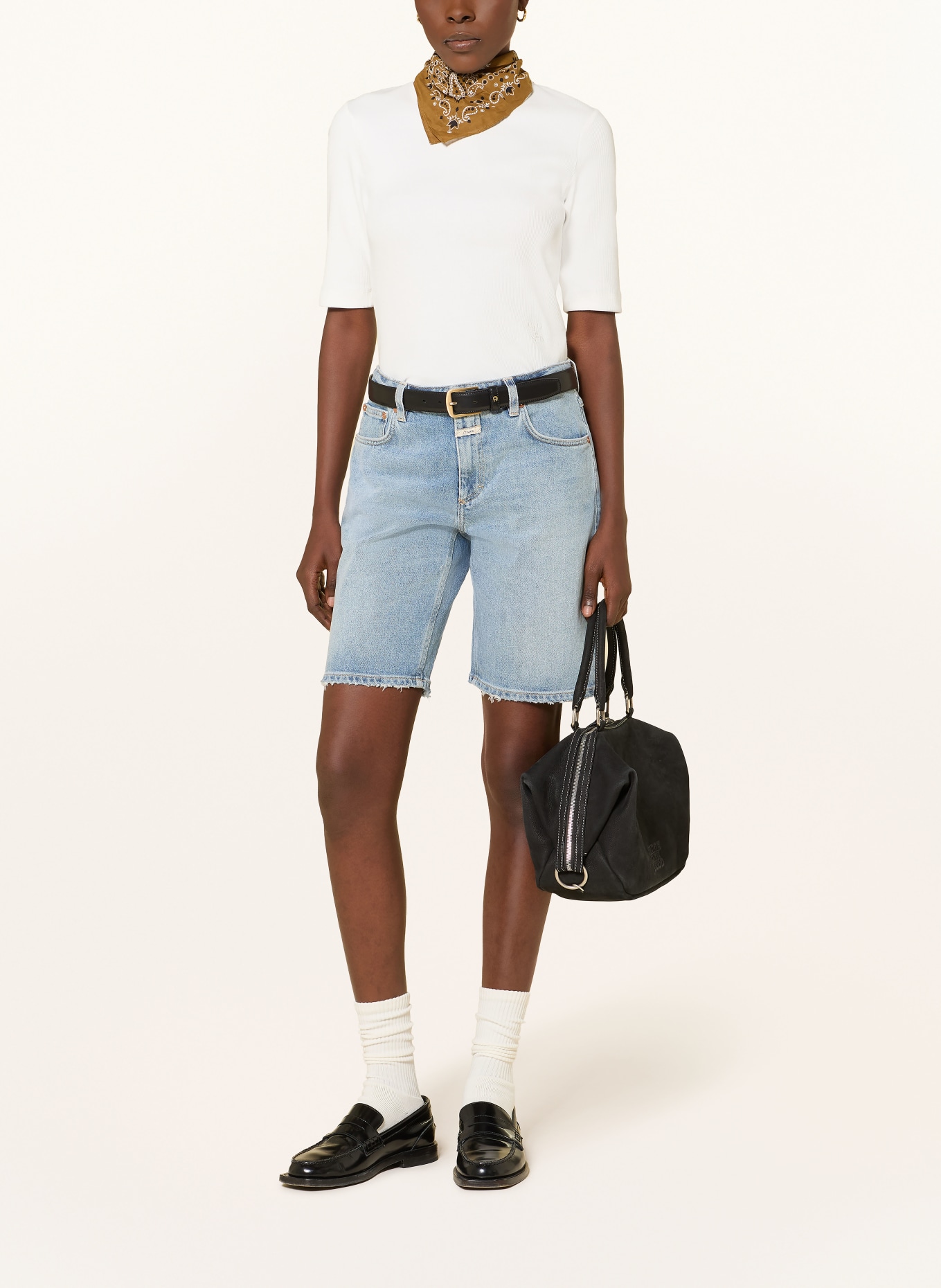 CLOSED Jeansshorts JINNIE: MBL MID BLUE