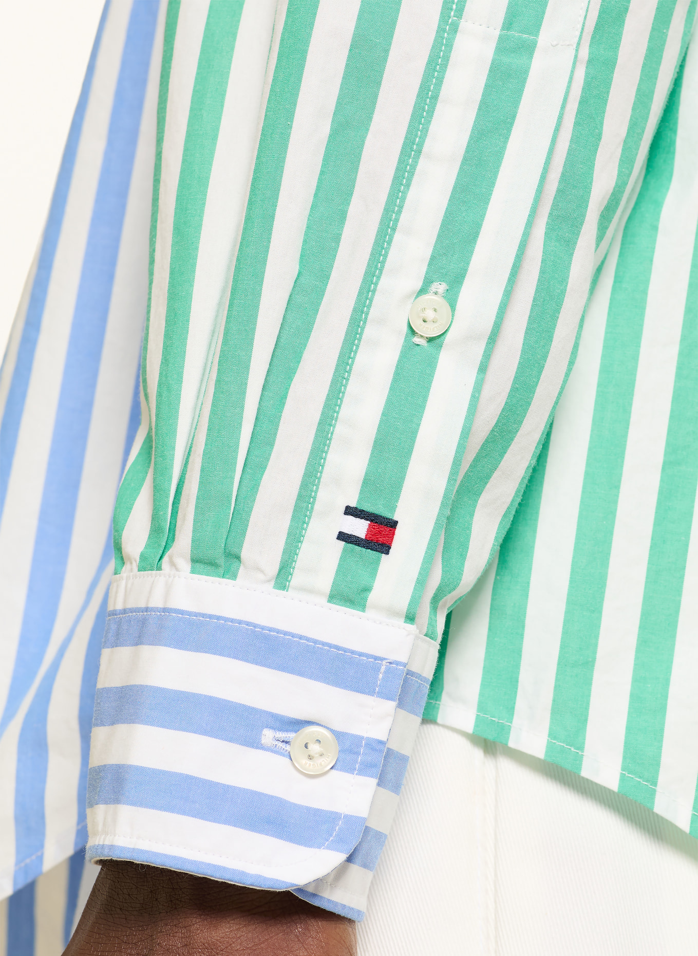 TOMMY HILFIGER Classic Fit Shirt: BLUE / GREEN / WHITE