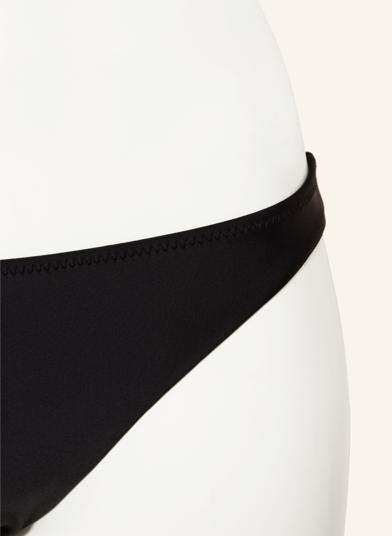 FIRE+ICE Basic bikinibroekje BACARA: ZWART