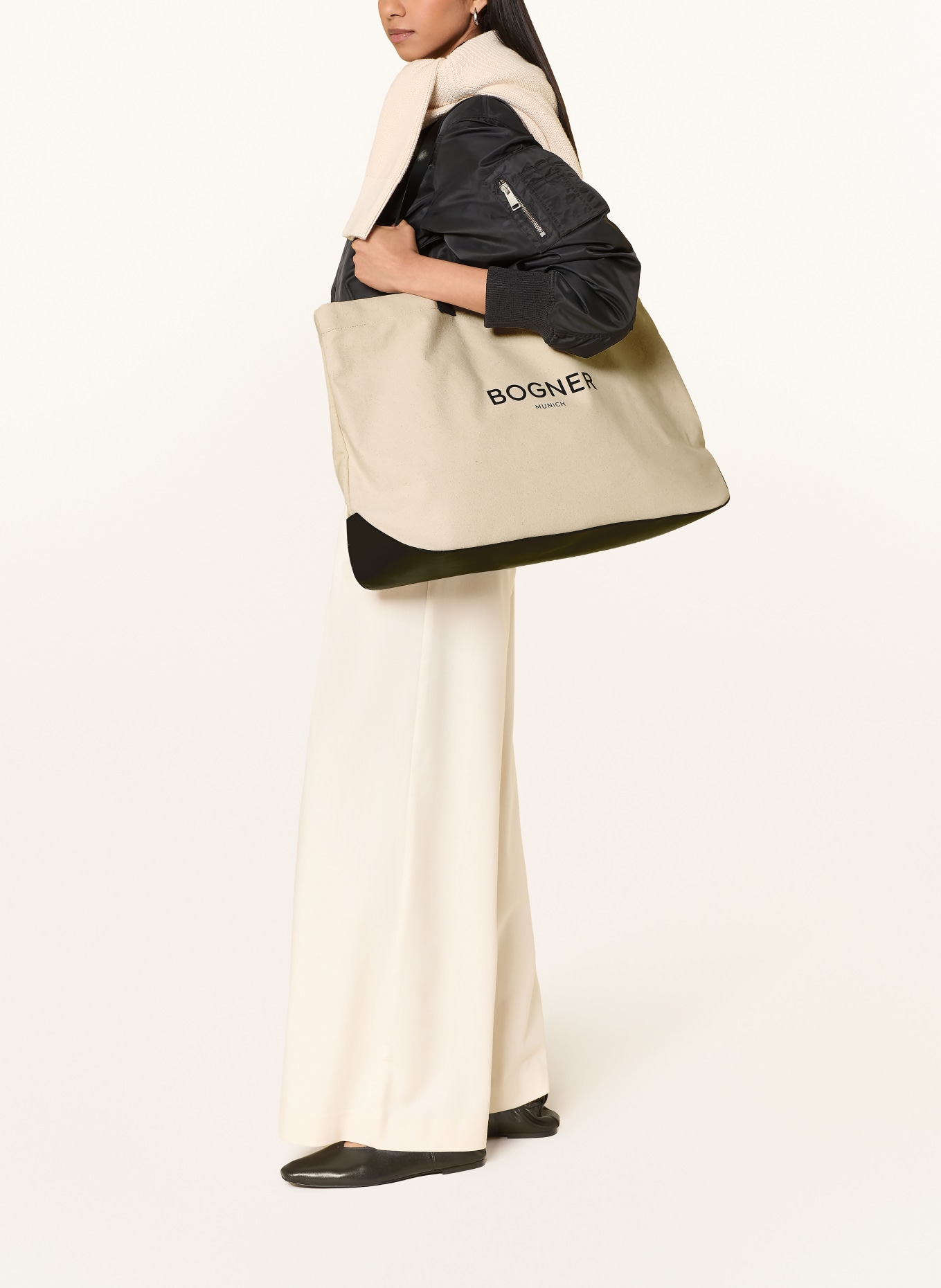 BOGNER Shopper CURIO AMBRE: CRÈME / ZWART