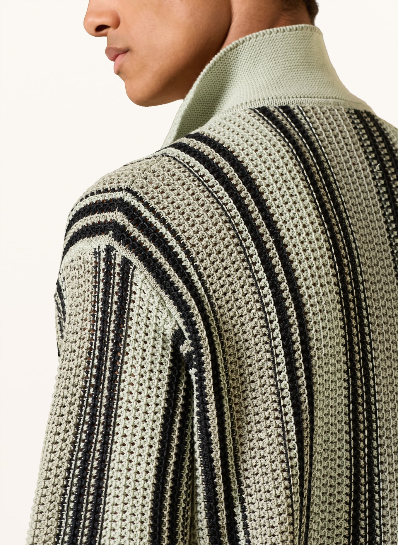 HUGO Pull en maille SEESORN Comfort Fit: VERT CLAIR / NOIR