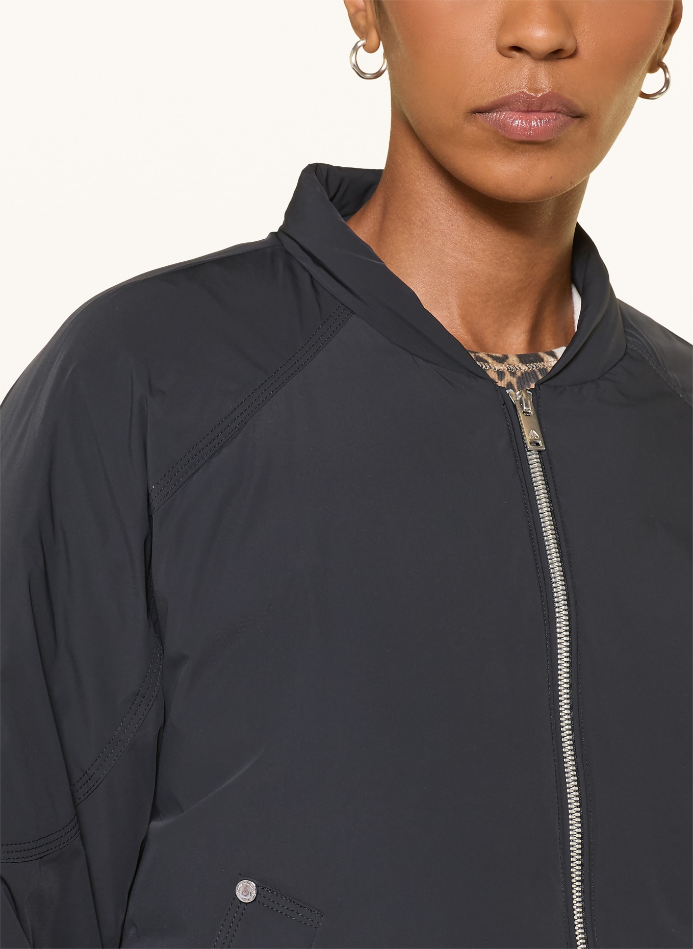 MOOSE KNUCKLES Kurtka puchowa TEGAN z odpinanym kołnierzem: CZARNY