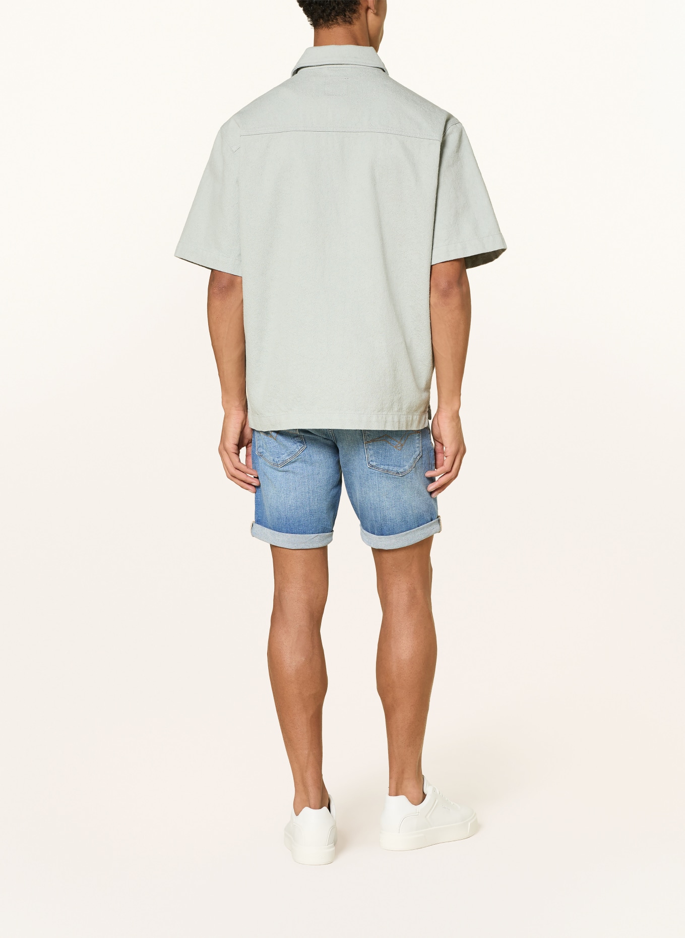 REPLAY Jeansshorts: 009 MEDIUM BLUE