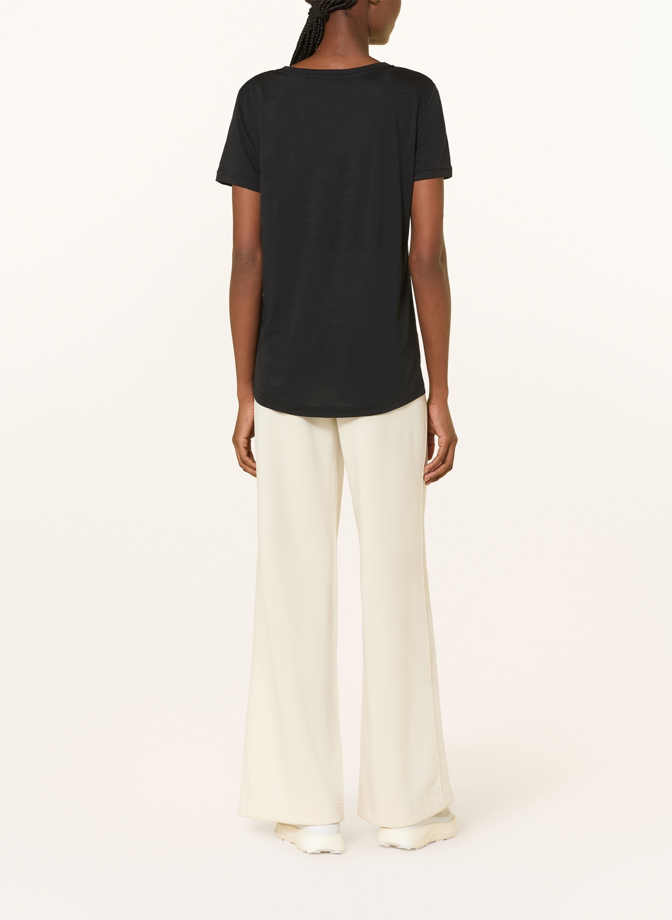 super.natural Tričko TREE OF KNOWLEDGE s merino vlnou: ČERNÁ