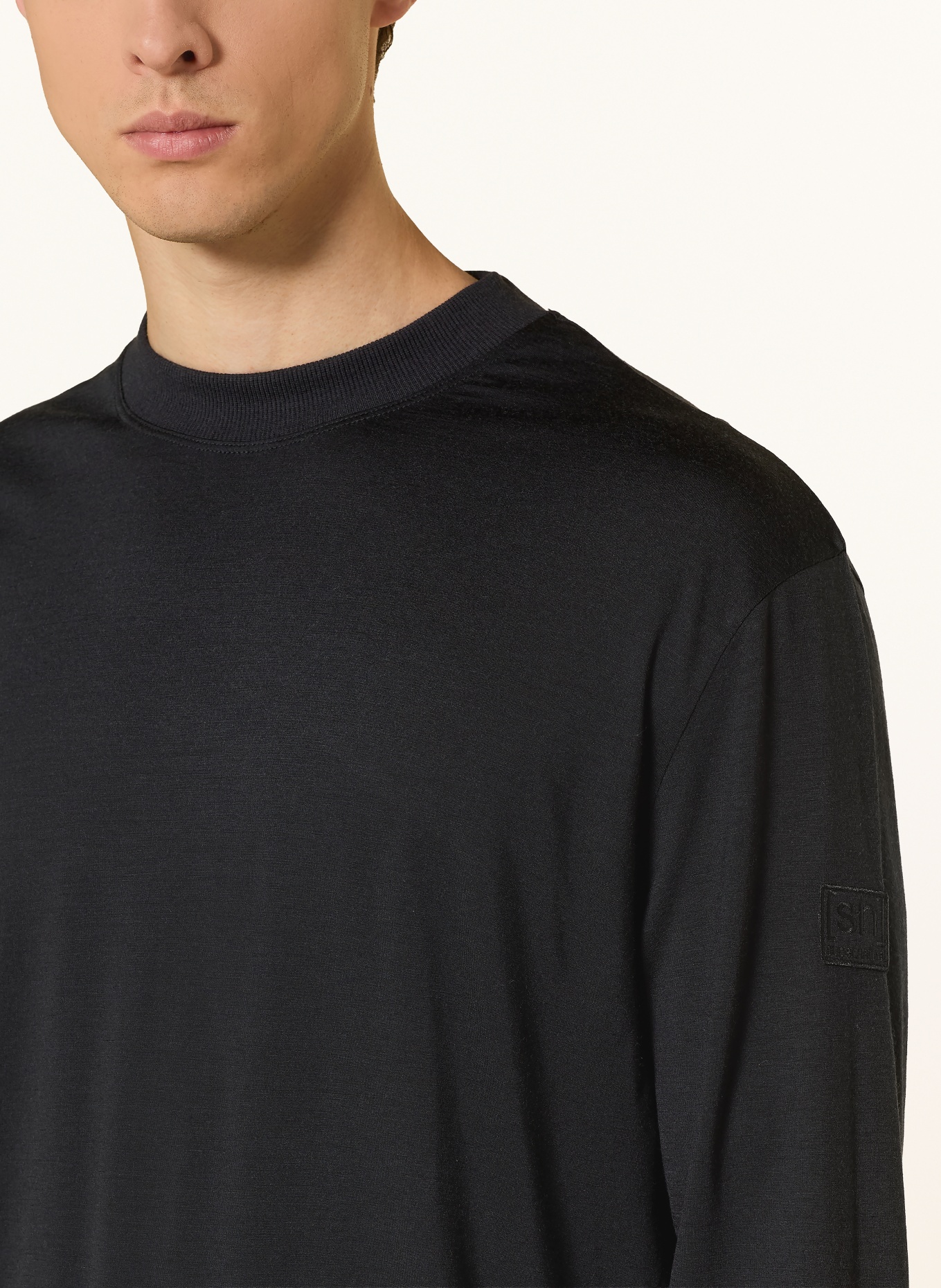 super.natural Longsleeve CASUAL mit Merinowolle: SCHWARZ