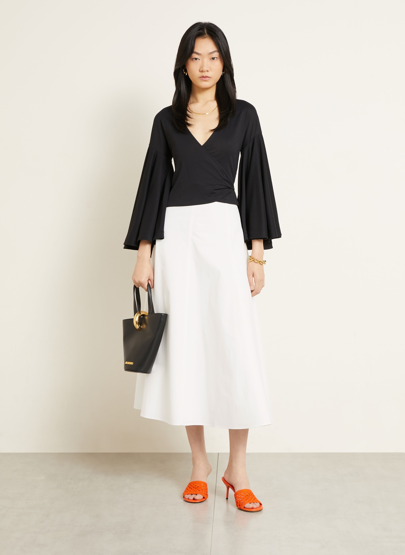 JACQUEMUS Bluzka kopertowa LE CACHE COEUR VENTADOU z rękawami 3/4: CZARNY