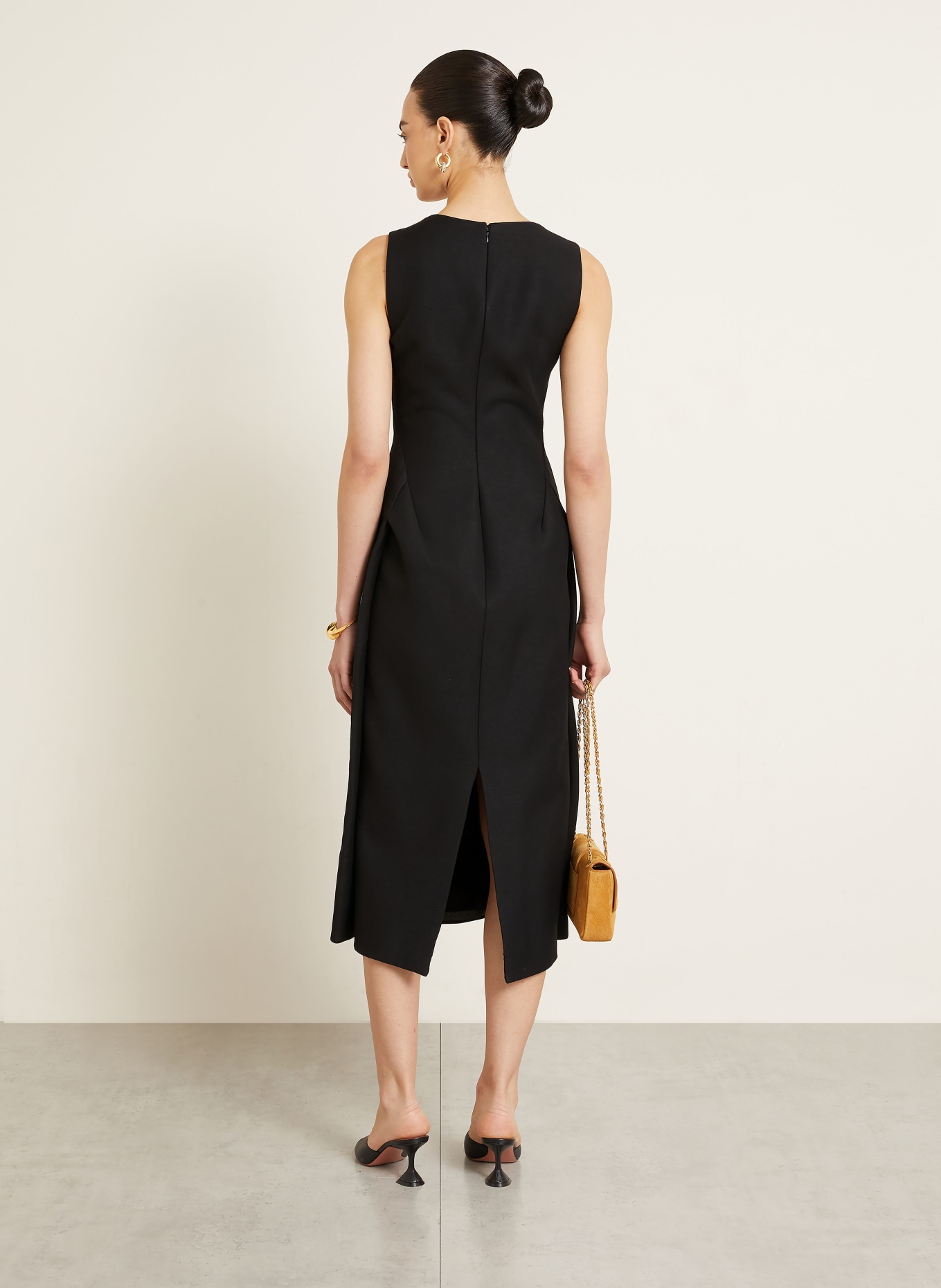 JACQUEMUS Robe de soirée LA ROBE TABLIER en lin: NOIR