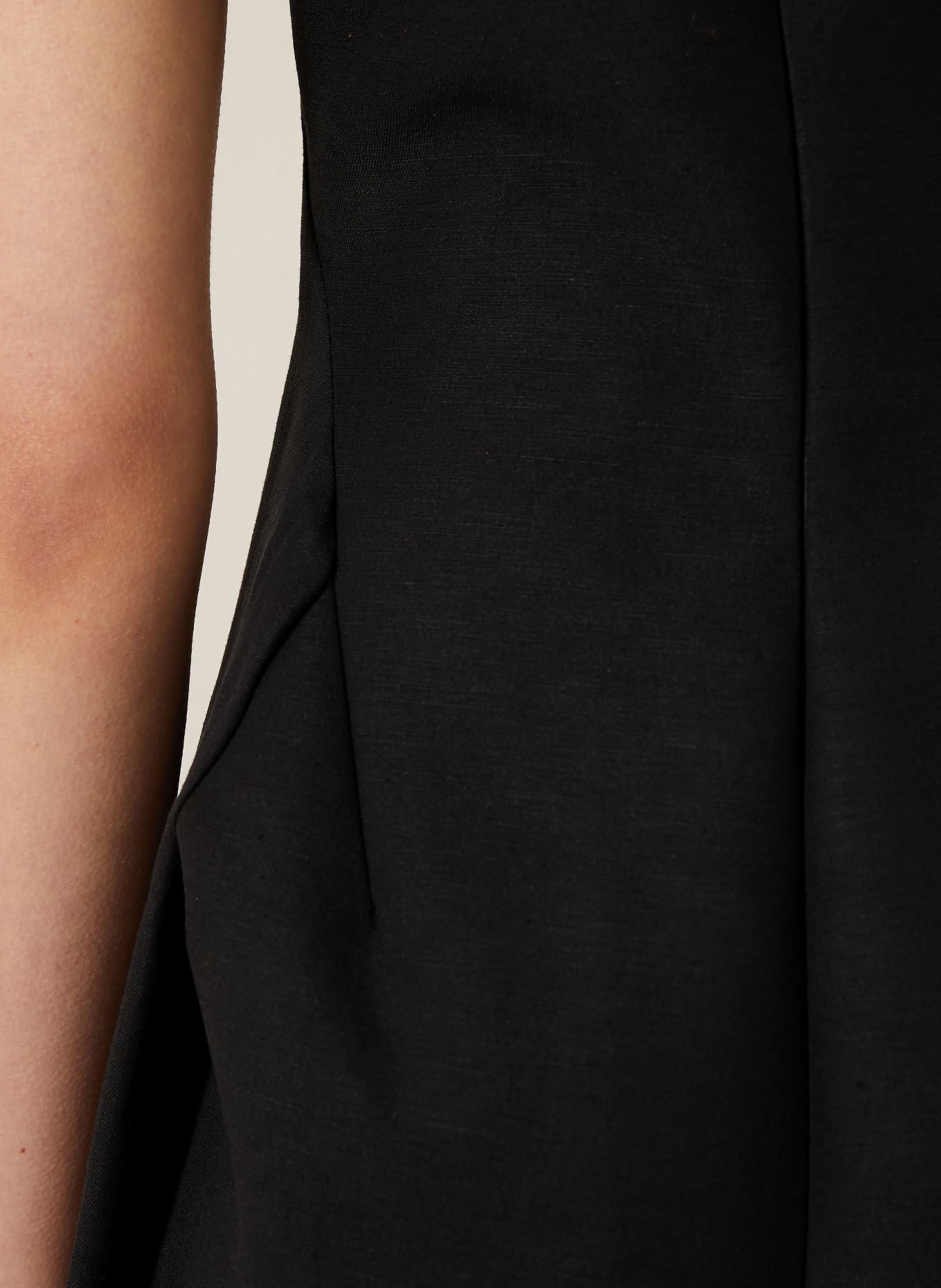 JACQUEMUS Robe de soirée LA ROBE TABLIER en lin: NOIR