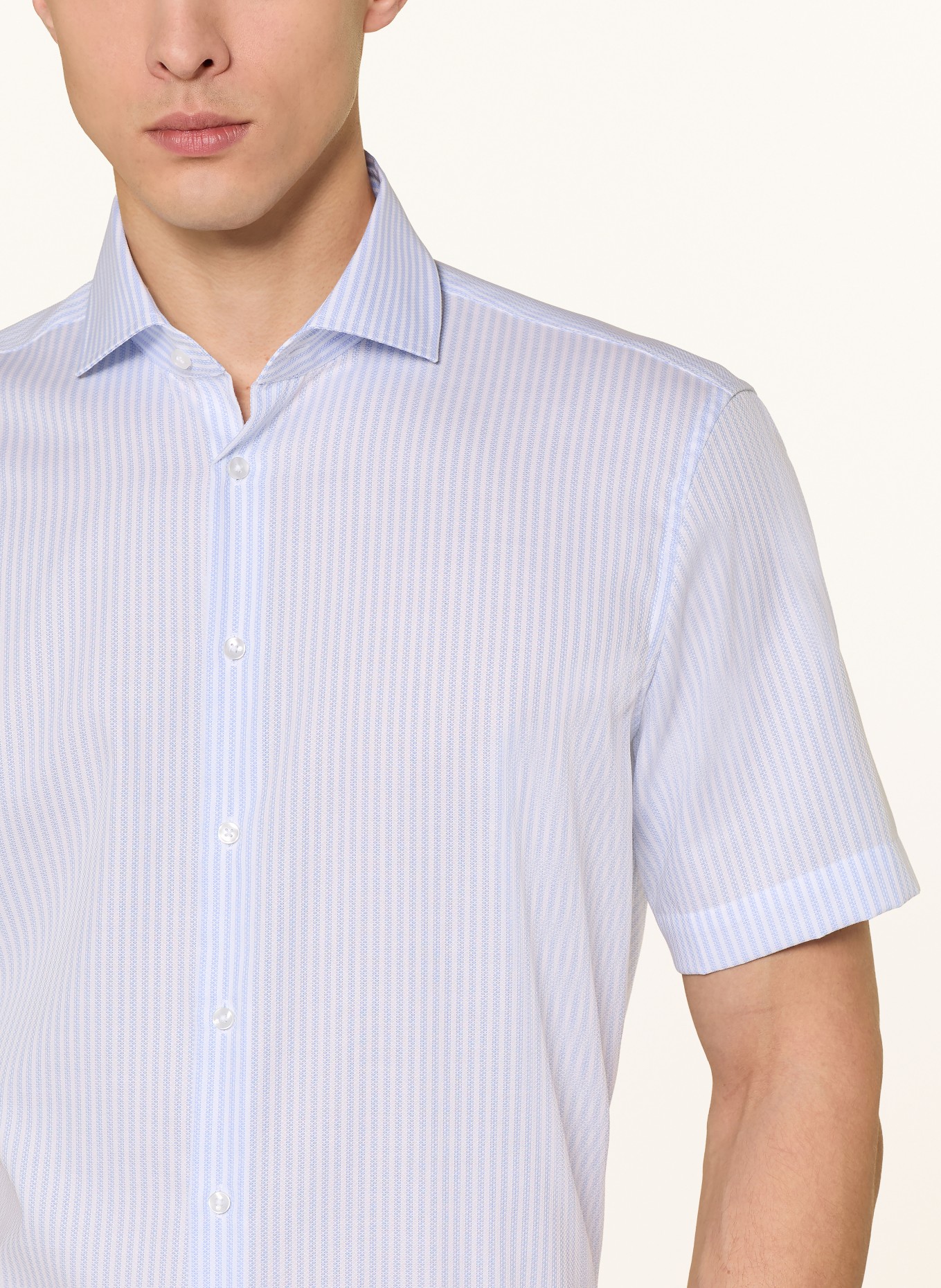 seidensticker Kurzarm-Hemd Regular Fit: HELLBLAU / WEISS