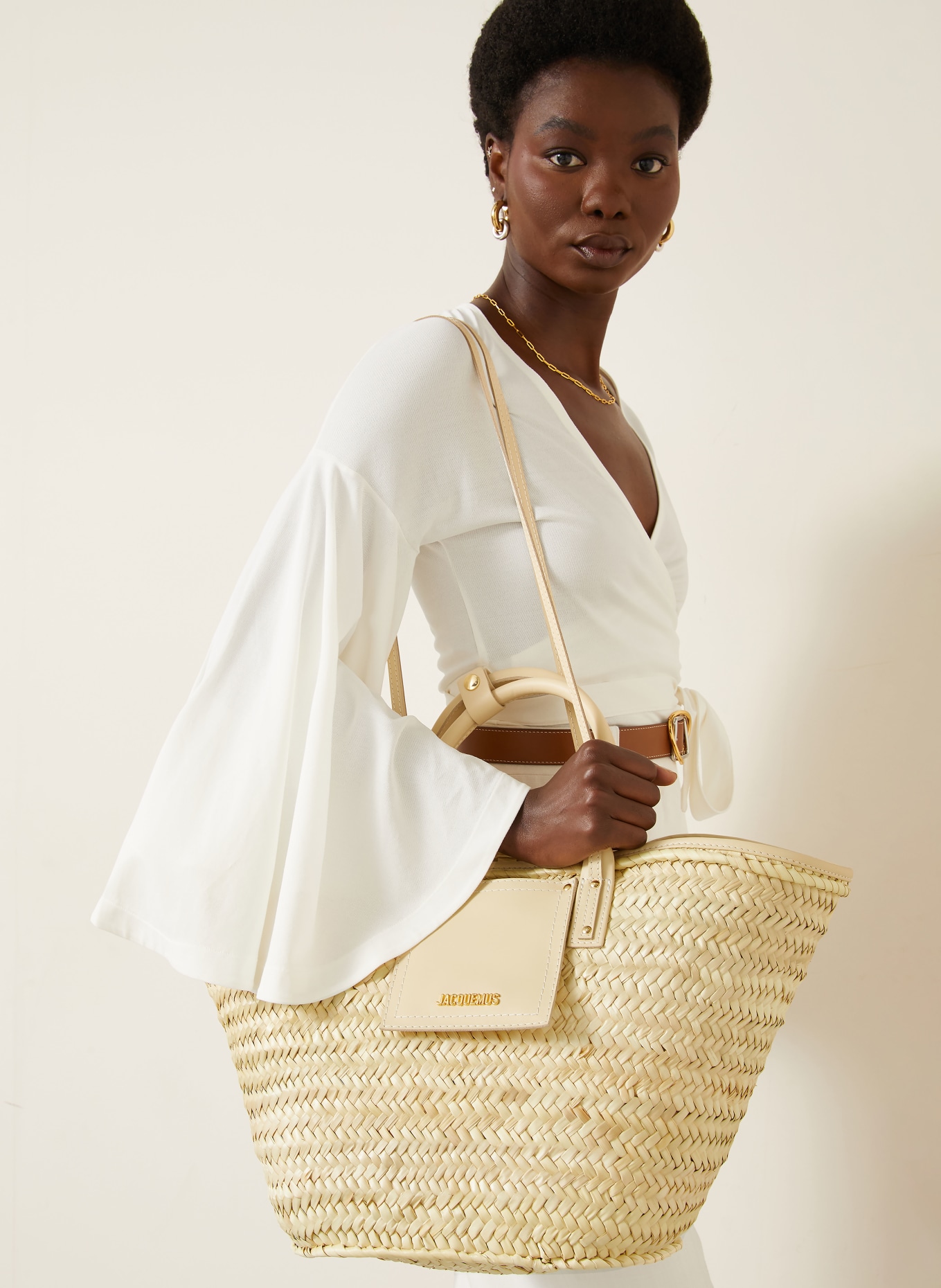 JACQUEMUS Shopper LE PANIER SOLI: BEIGE / GOLD / CREME