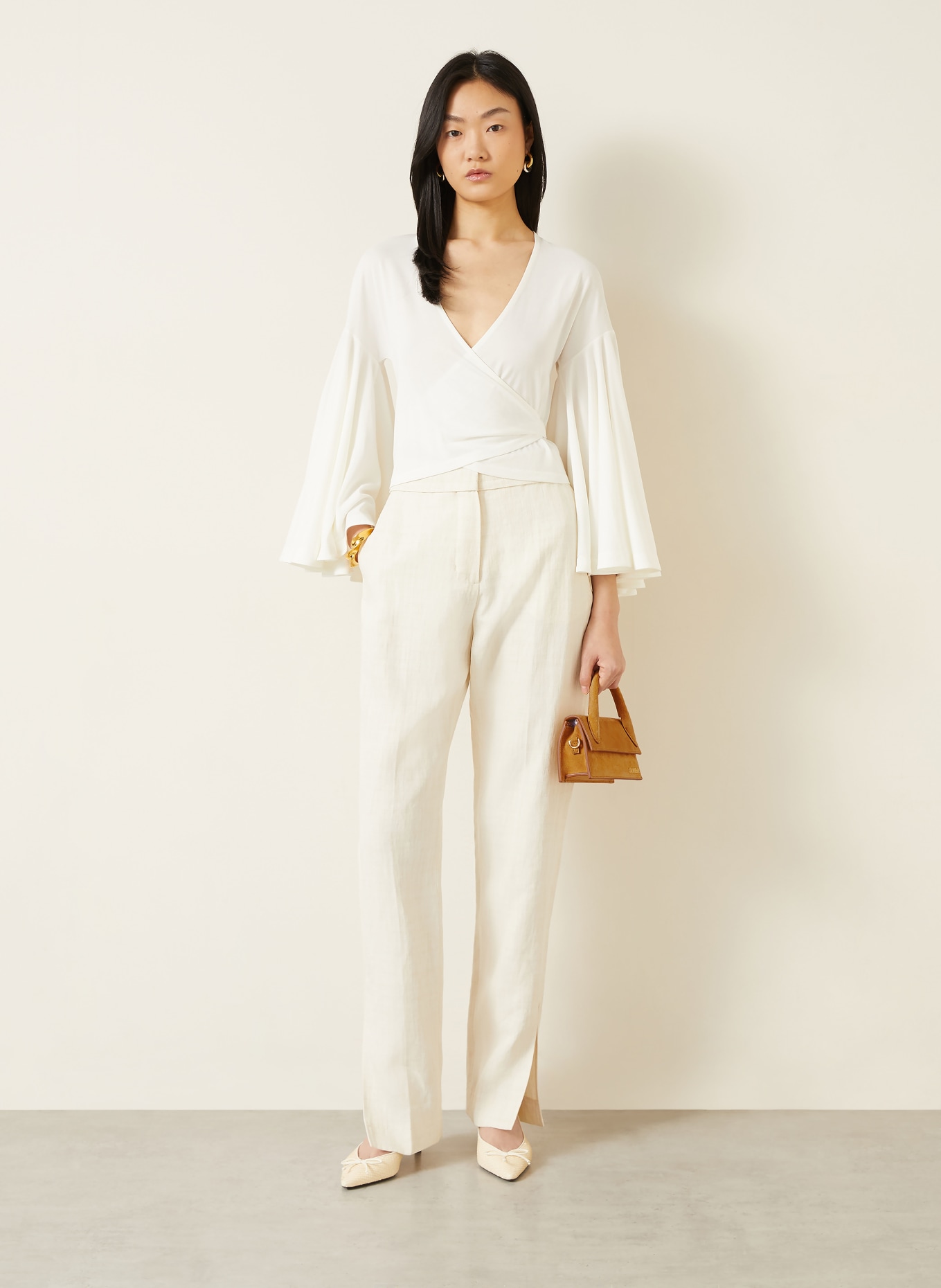 JACQUEMUS LE CHIQUITO handbag: CAMEL