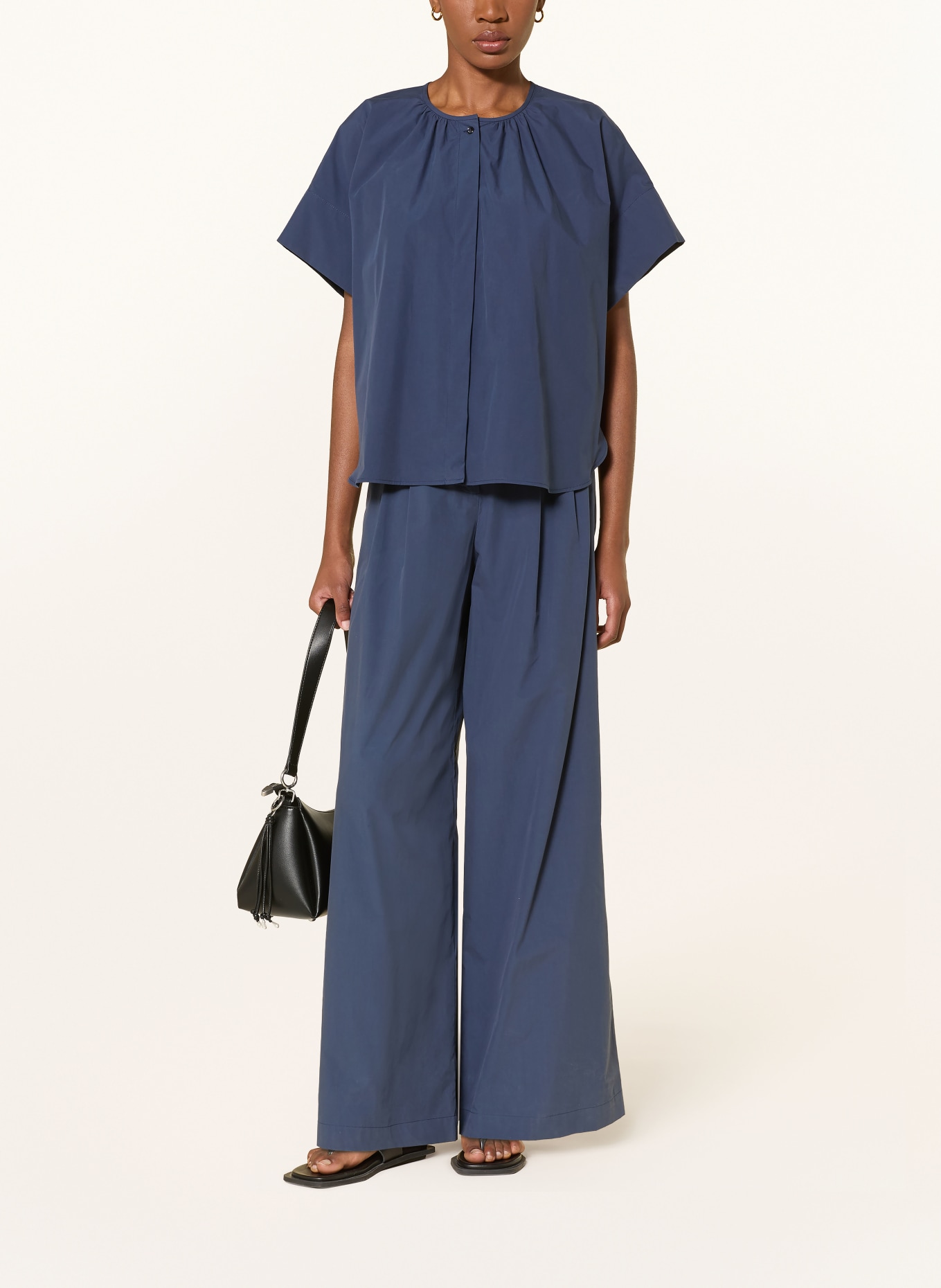 WEEKEND Max Mara Kalhoty Marlene BENDA: TMAVĚ MODRÁ