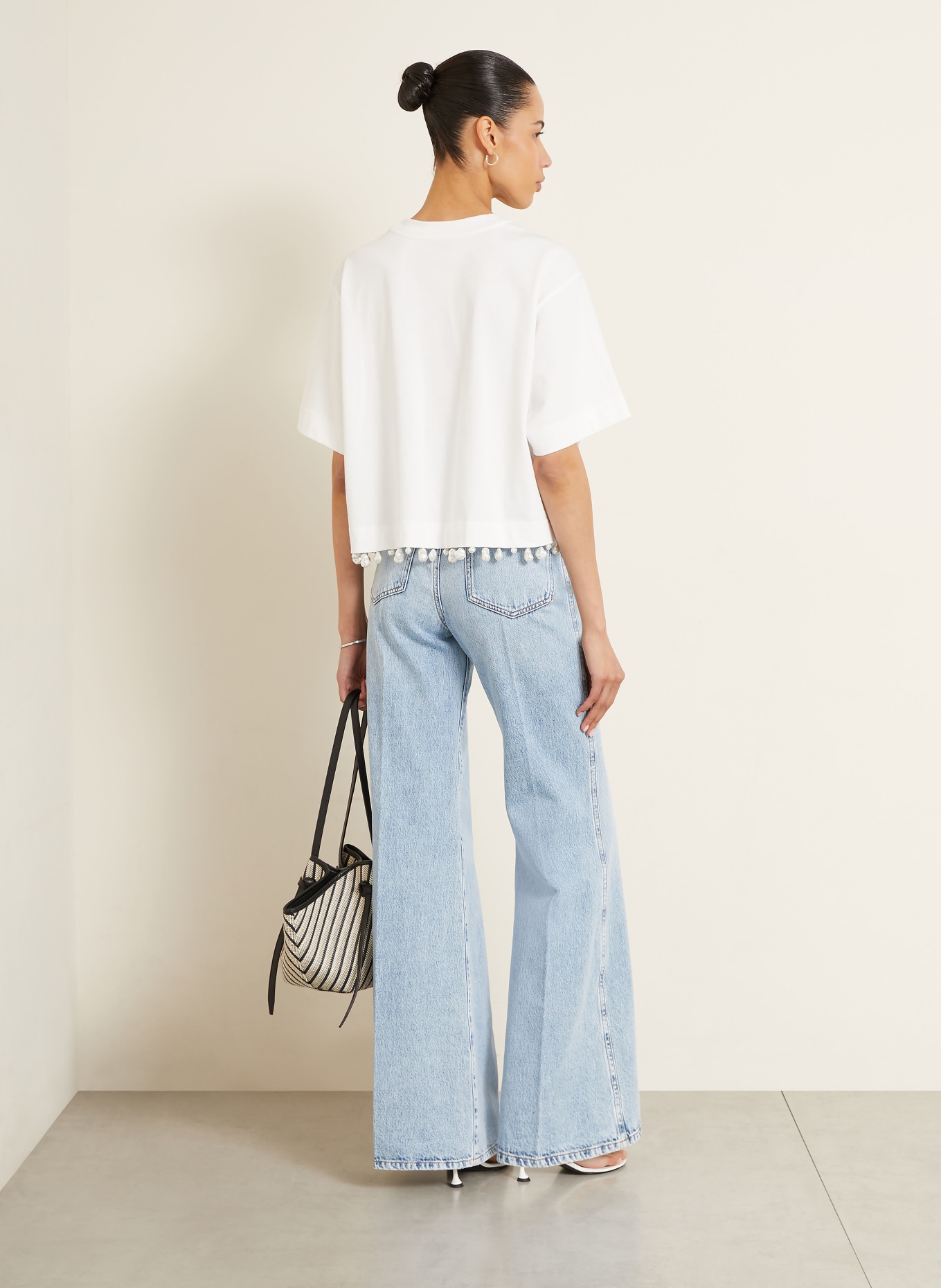 SPORTMAX T-Shirt mit Schmuckperlen: WEISS