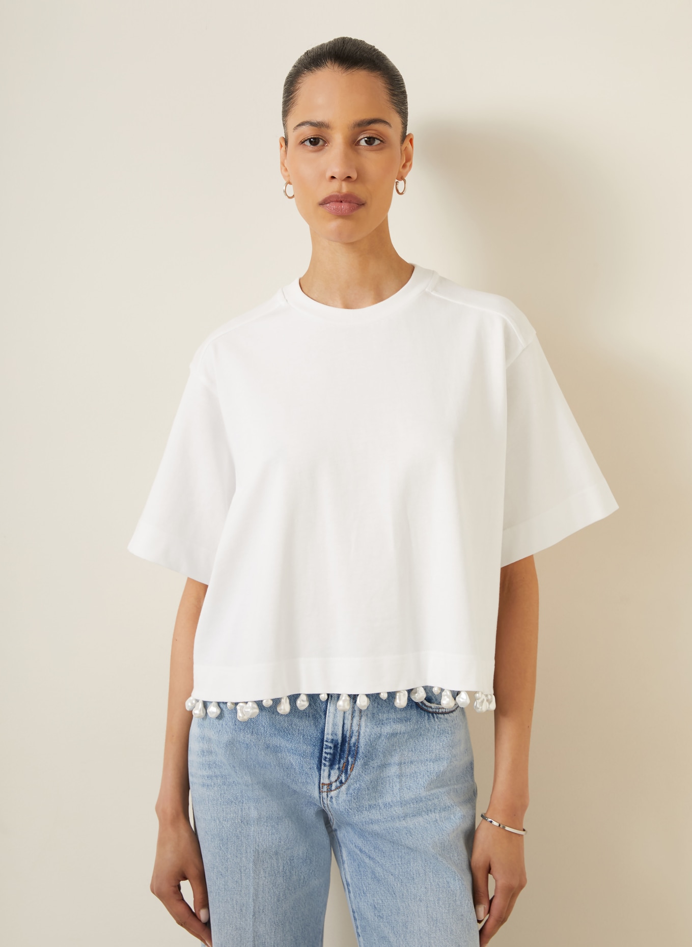 SPORTMAX T-Shirt mit Schmuckperlen: WEISS