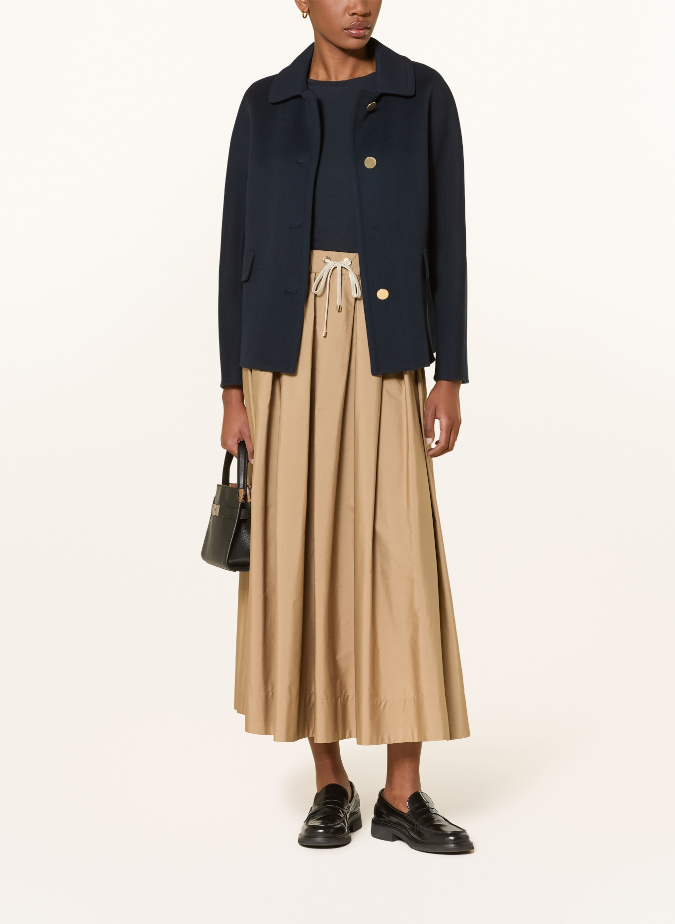 S Max Mara PINETA Pleated Skirt: CAMEL