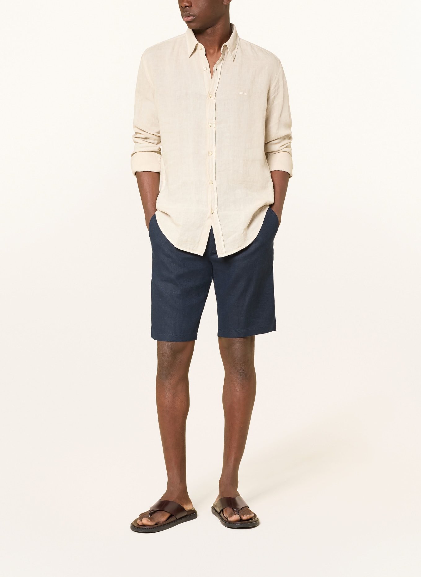 BOSS Chinoshorts CHINO Tapered Fit mit Leinen: DUNKELBLAU