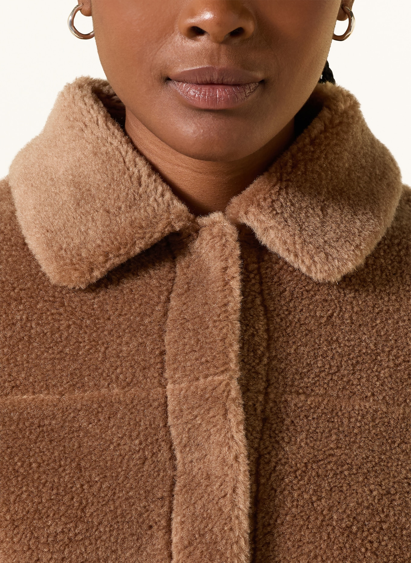 IQ STUDIO Kunstfell-Jacke: BRAUN