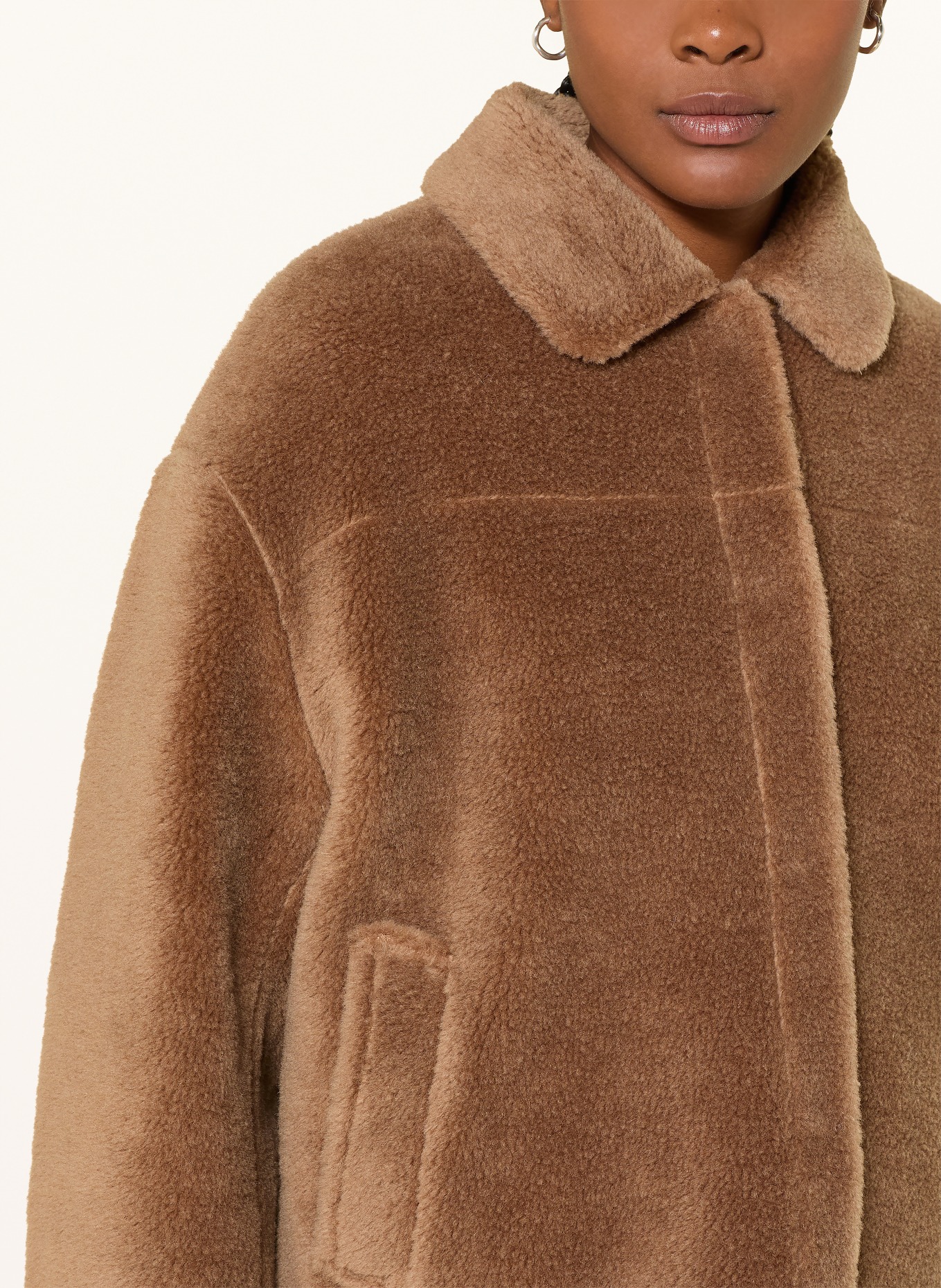 IQ STUDIO Kunstfell-Jacke: BRAUN