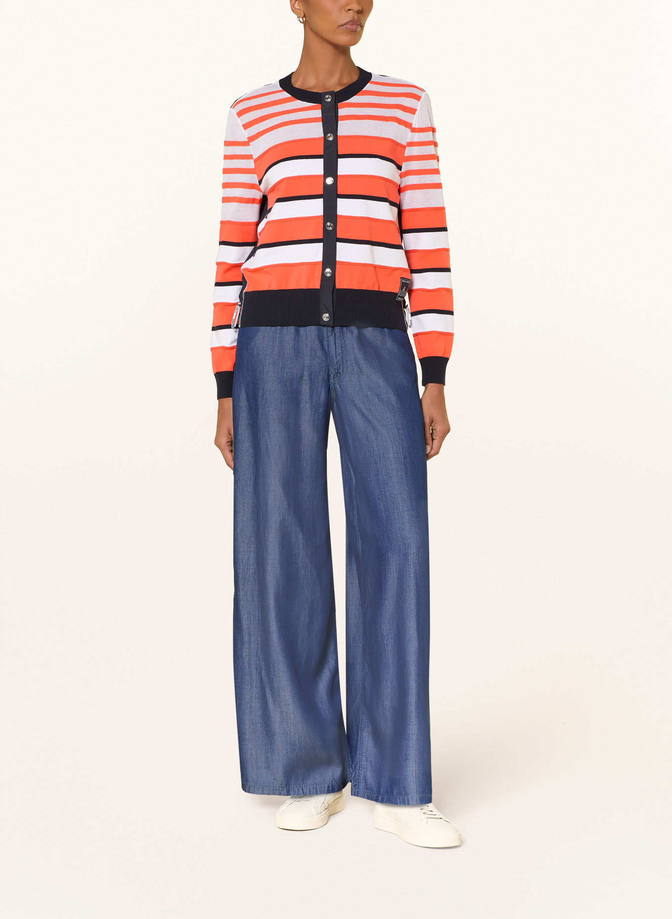 MARC CAIN Strickjacke im Materialmix: 223 bright tomato