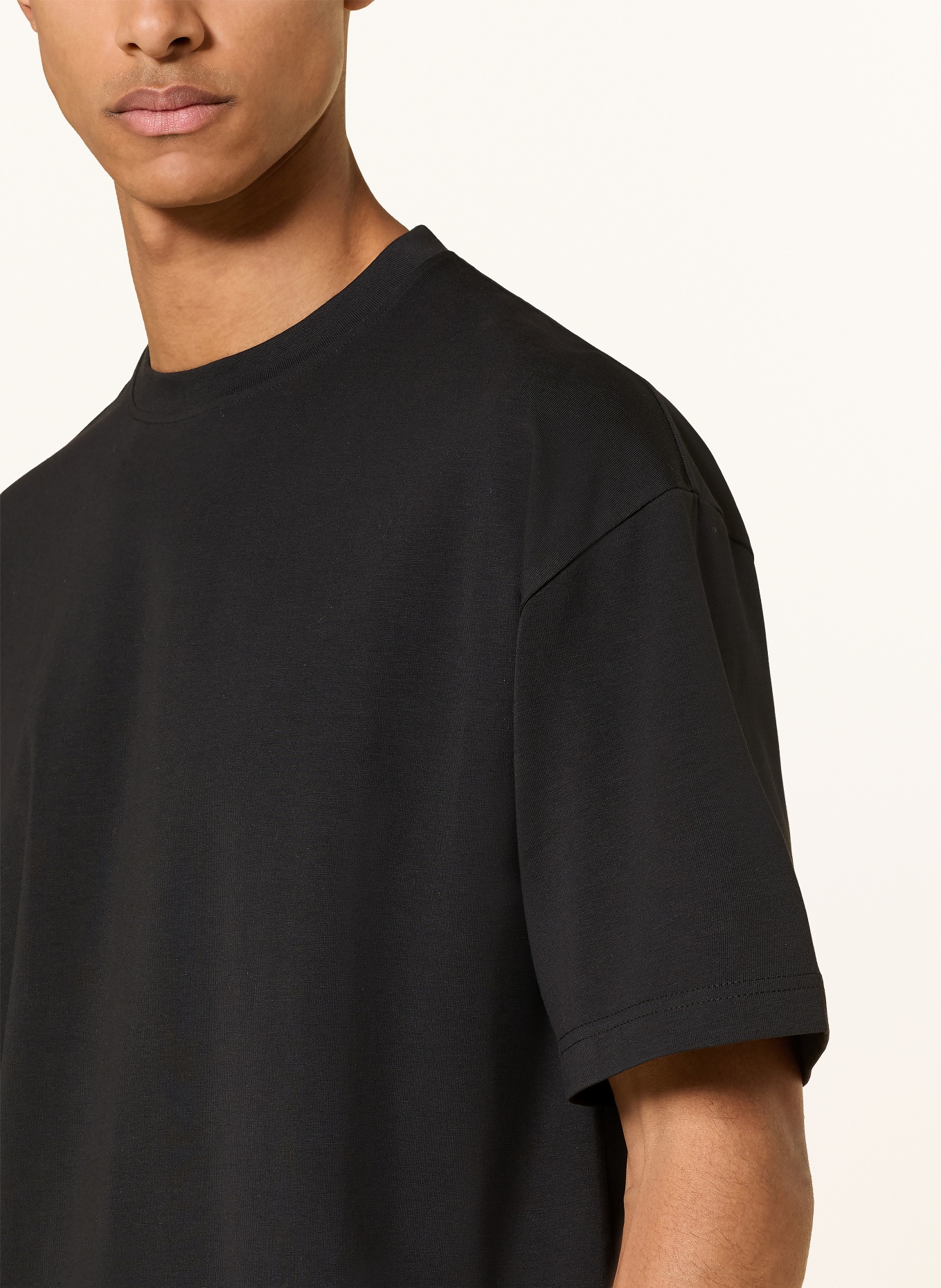 STRELLSON T-Shirt GEZA: SCHWARZ