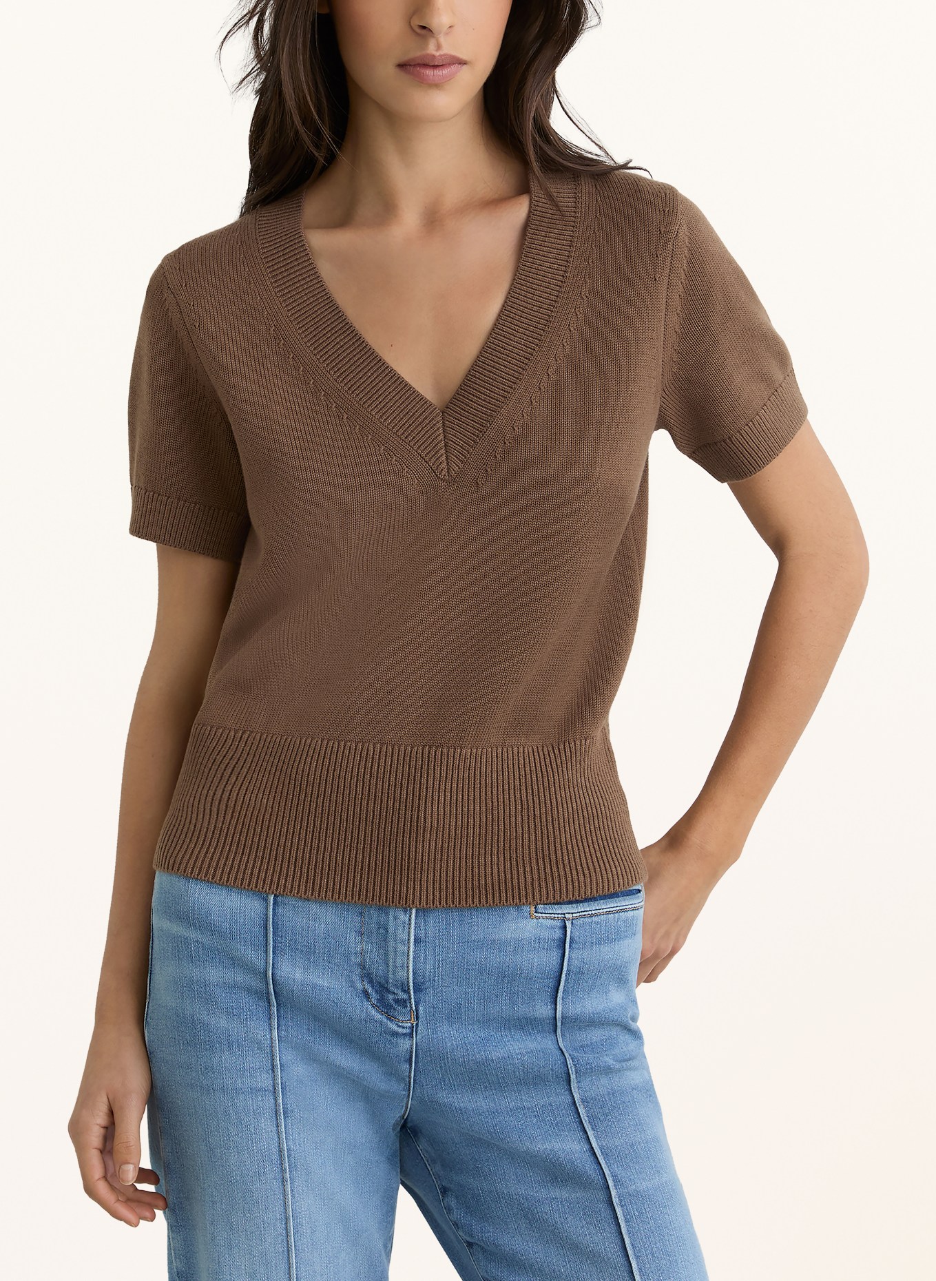 REISS Gebreid shirt VALERIE: BRUIN