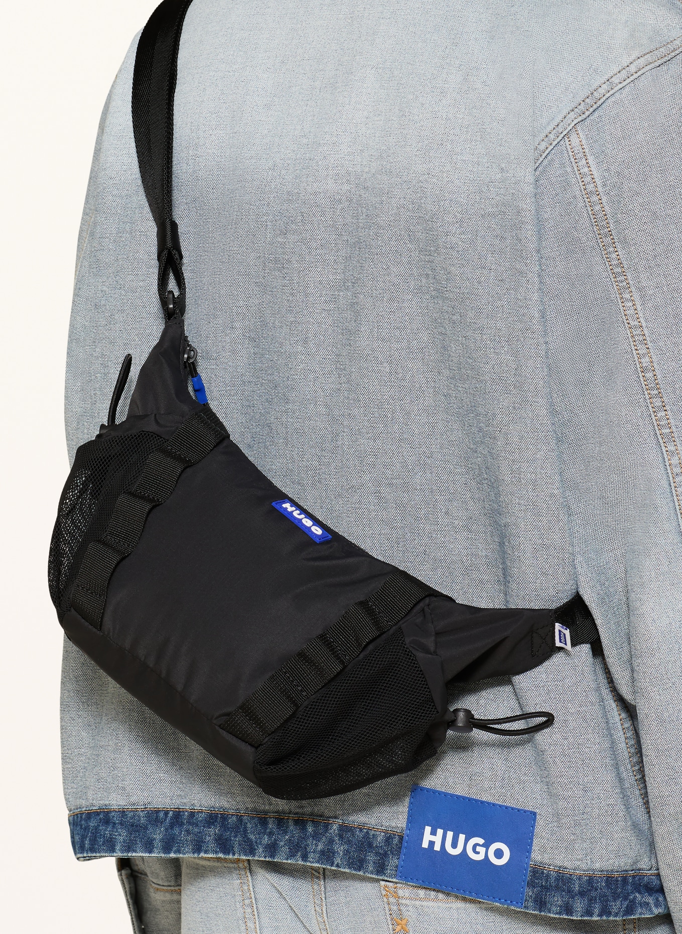 HUGO Sac à bandoulière VYTAL: NOIR