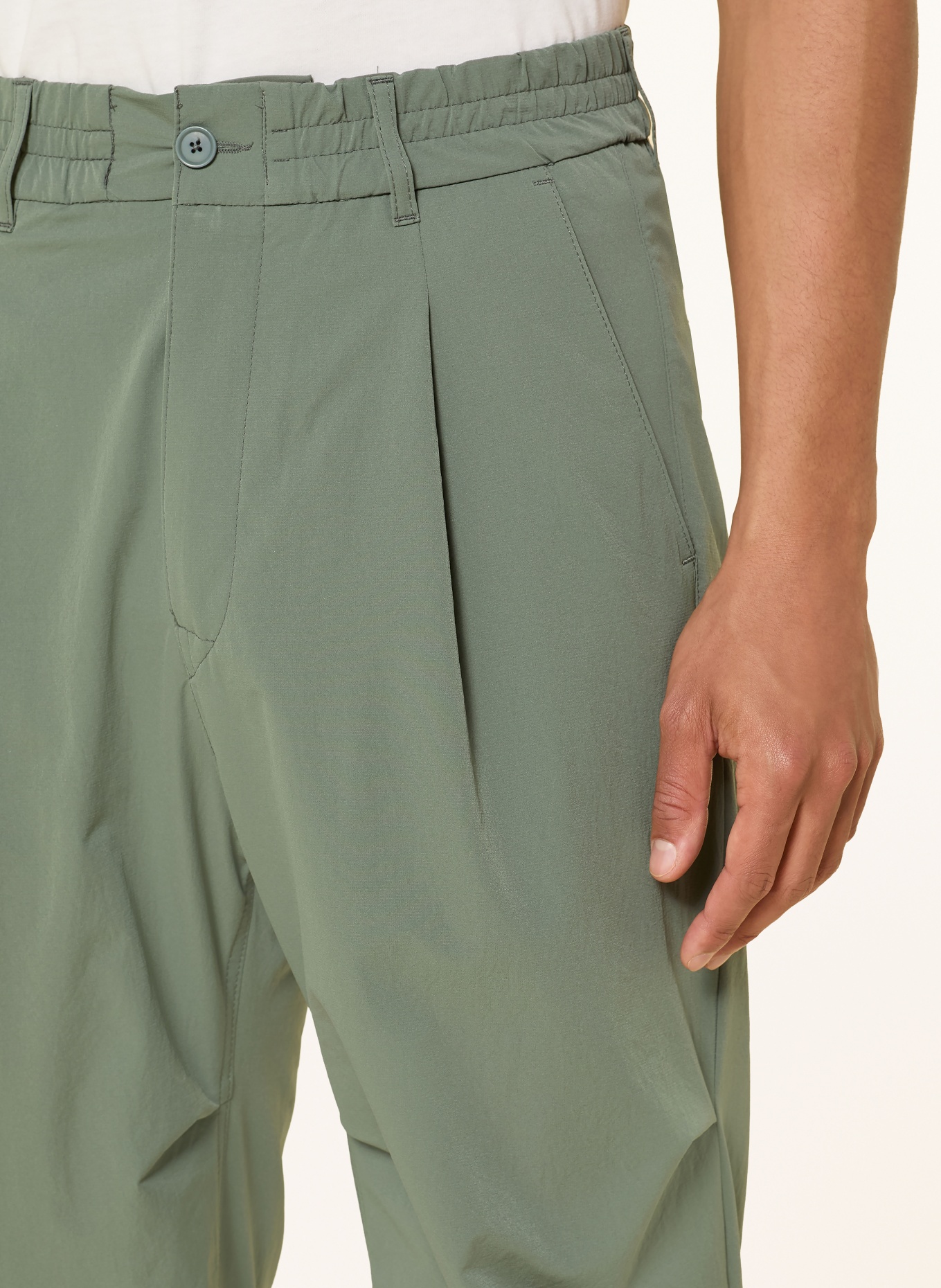 DRYKORN Hose LIROG Slim Fit: GRÜN