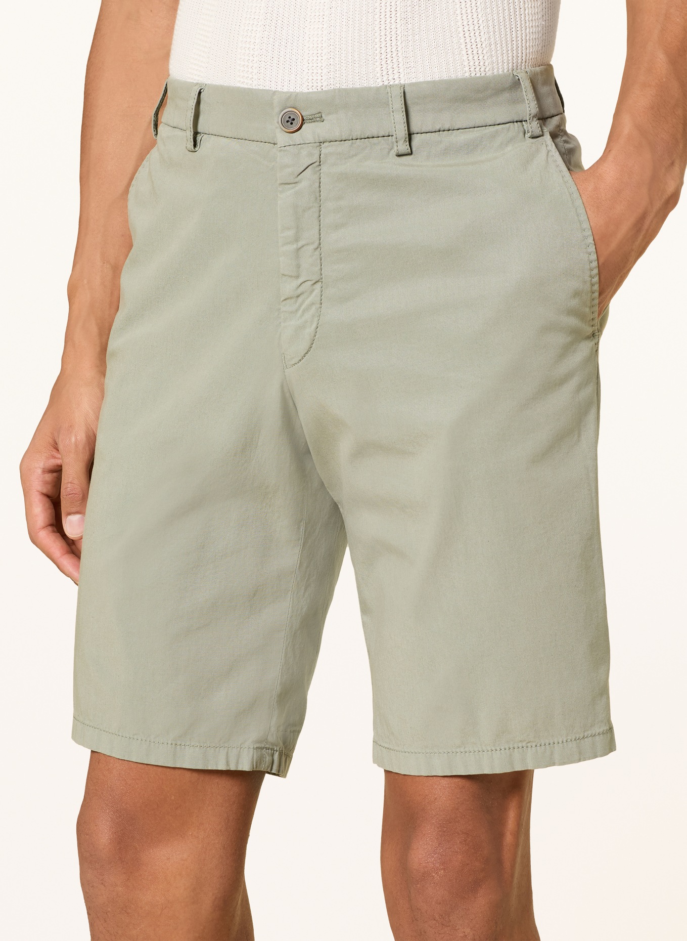 HILTL Short chino PARMINO: VERT CLAIR