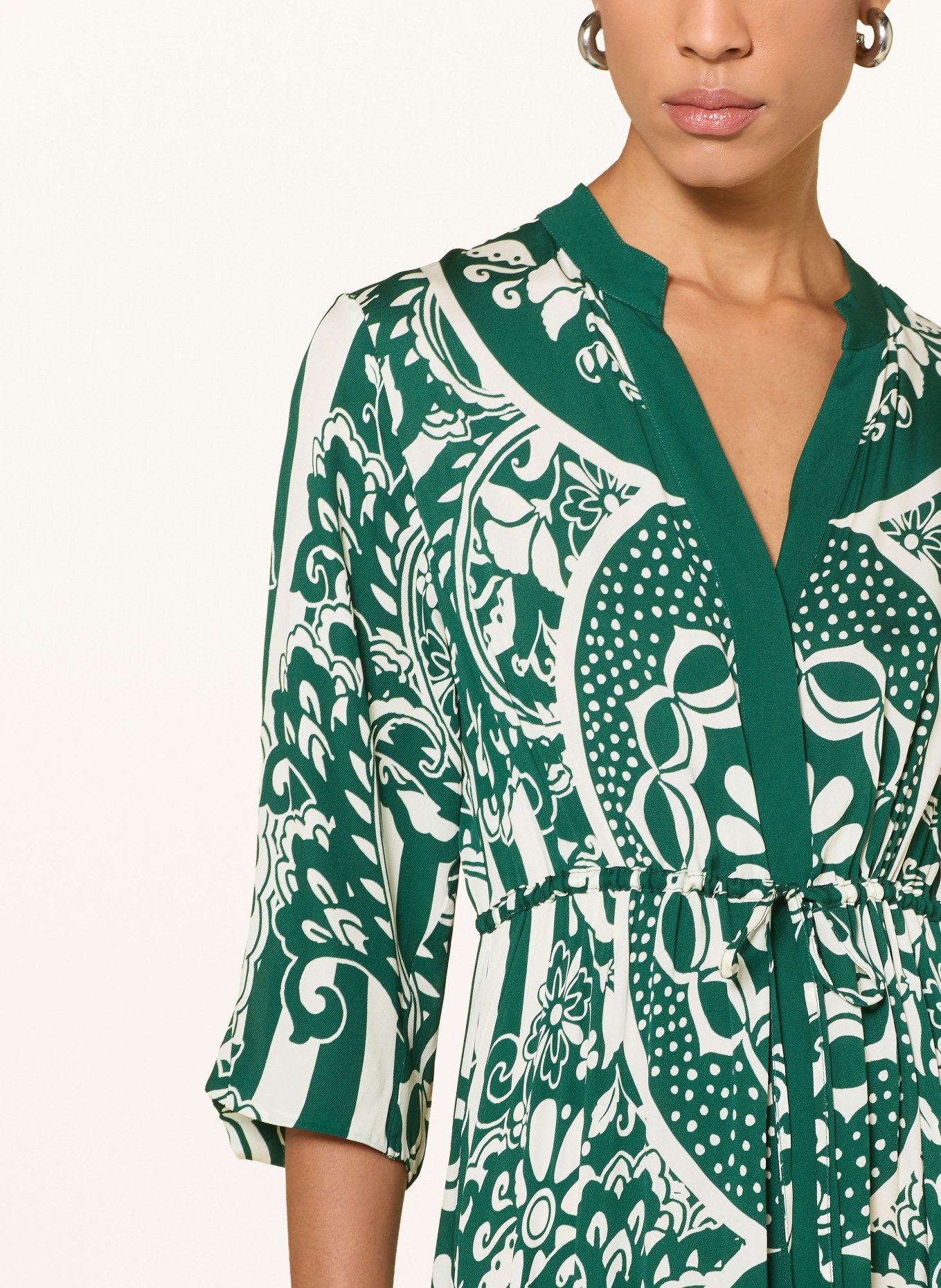 MARYAN MEHLHORN Sukienka plażowa HALCYON z rękawami 3/4: ZIELONY / KREMOWY